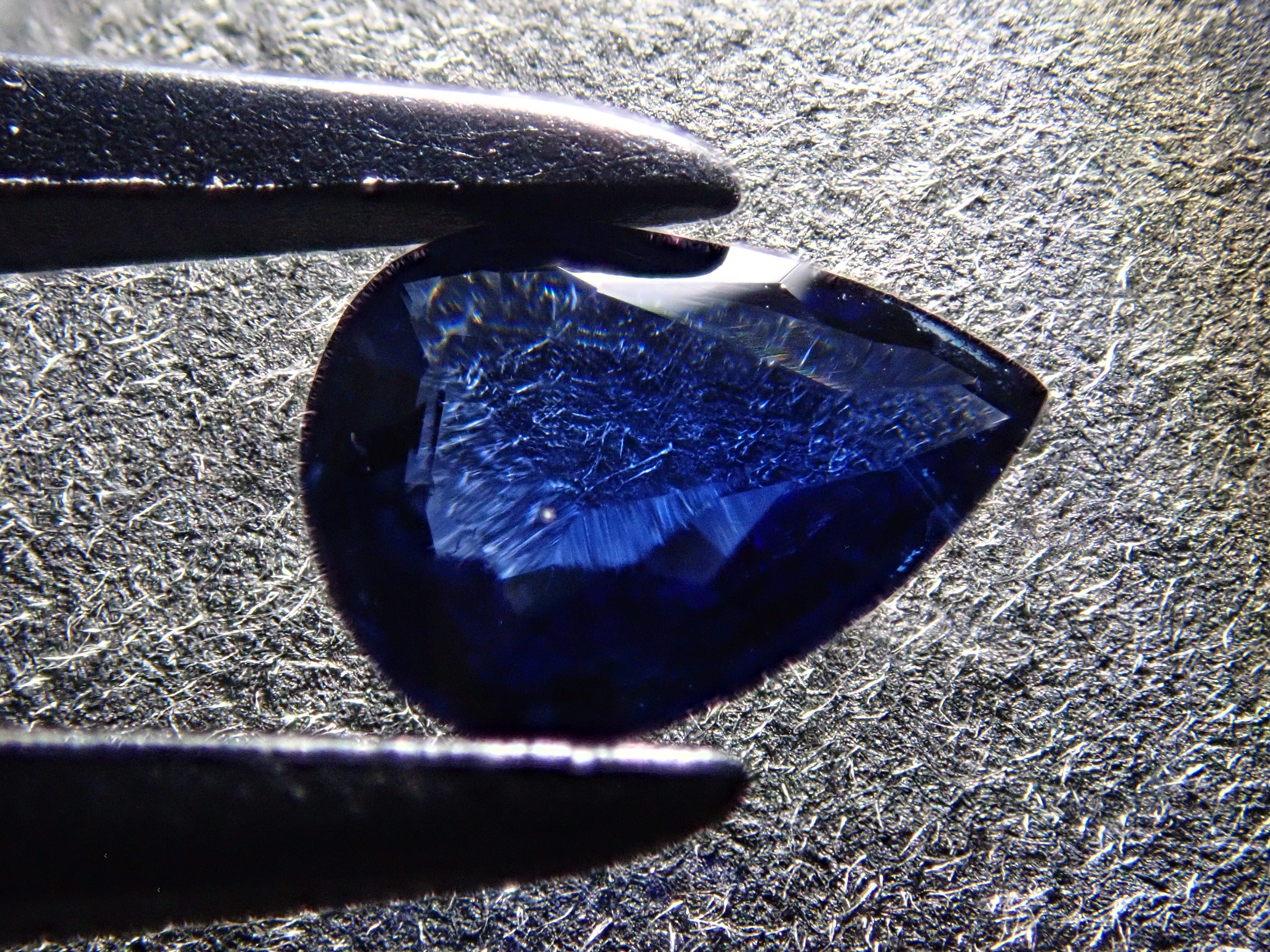 【12/22 22時販売】スリランカ産ブルーサファイア 0.645ctルース