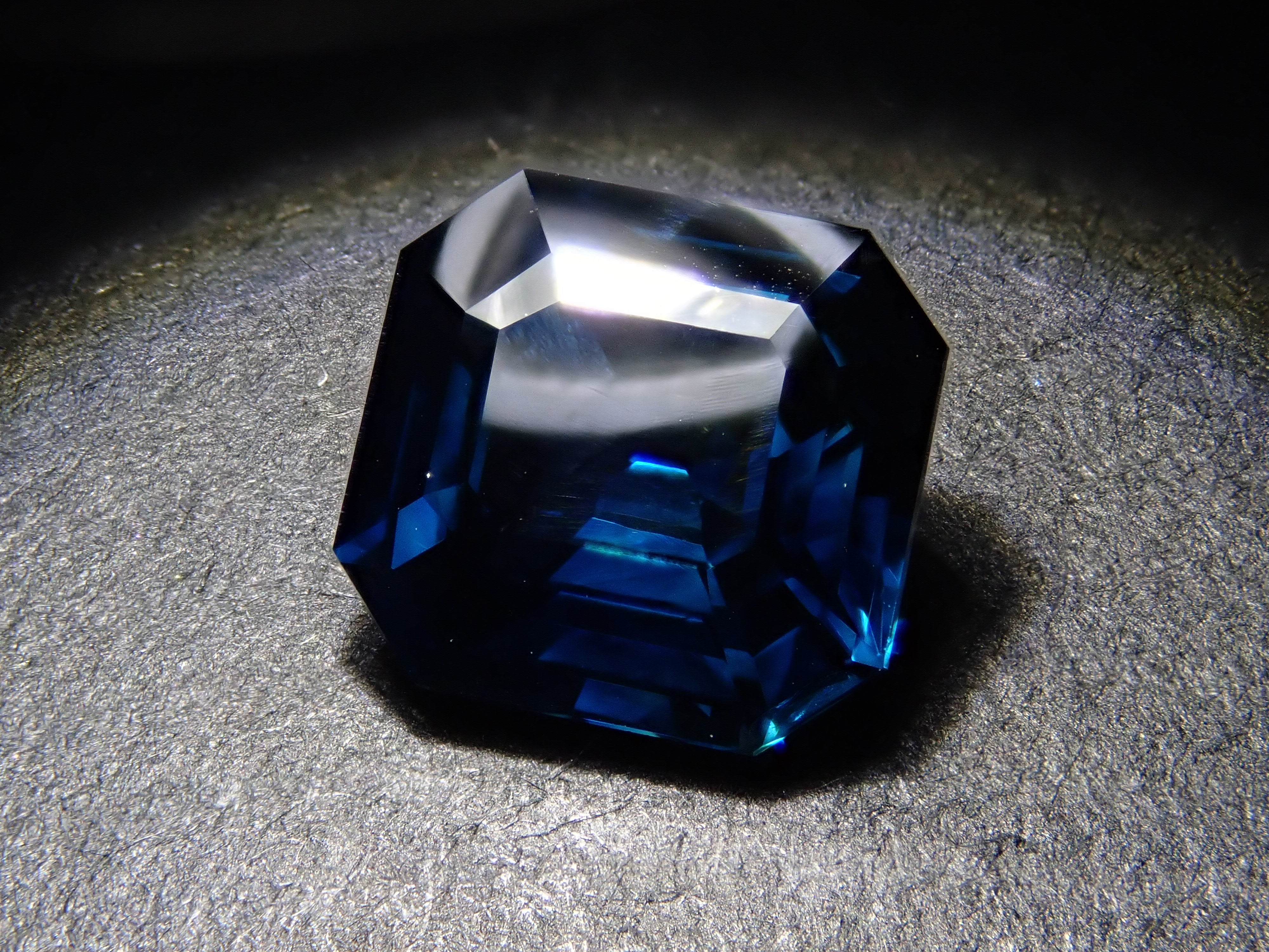 【1/24 22時販売】ティールブルーサファイア 1.689ctルース