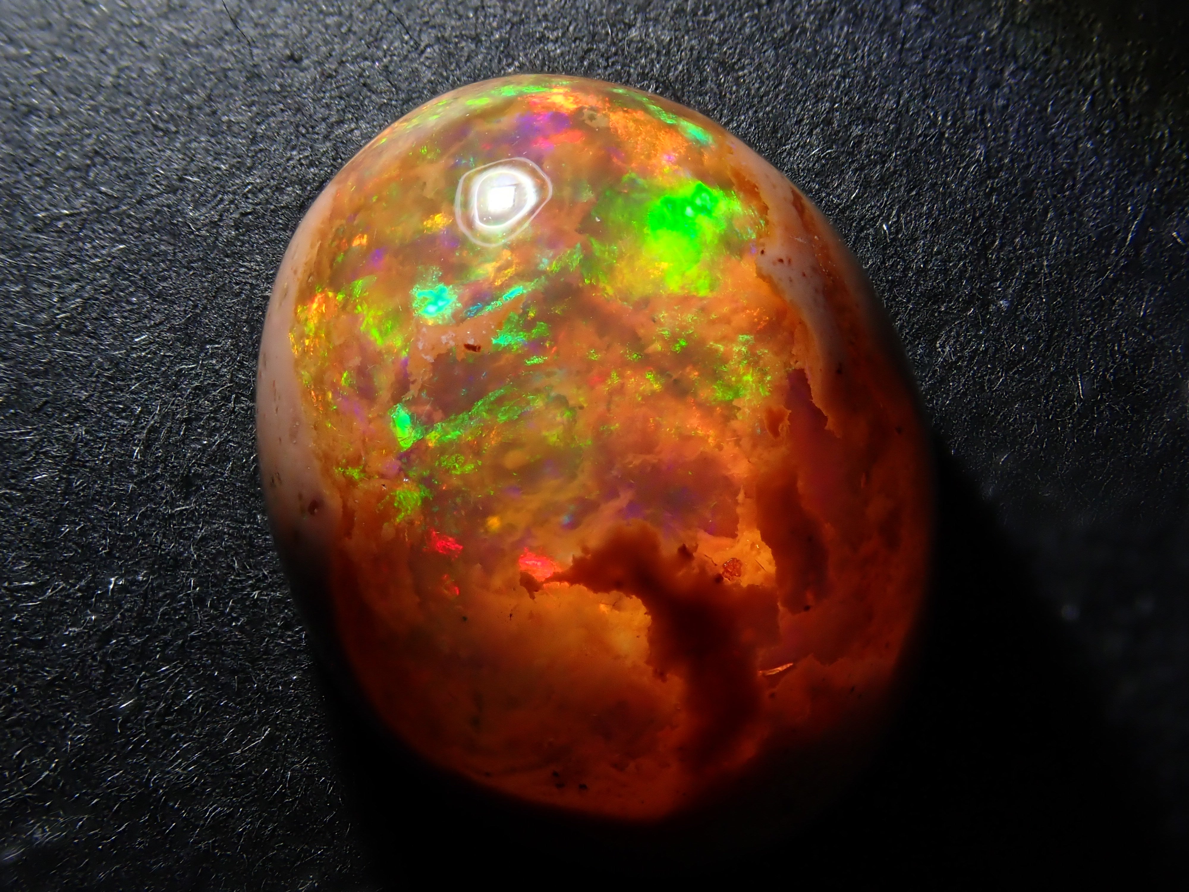 [12561690] Mexican Cantera Opal 9.166ct Loose