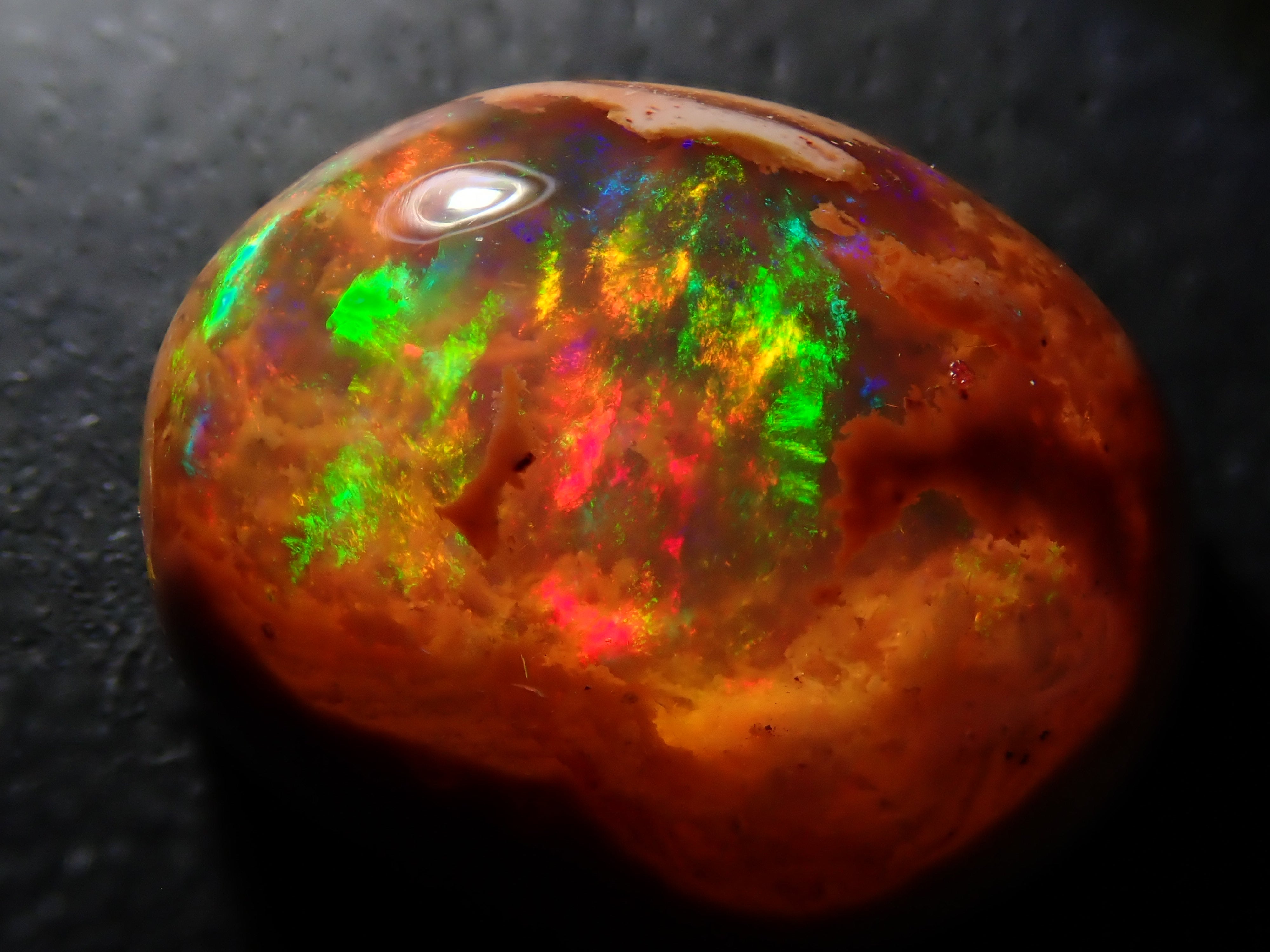 [12561690] Mexican Cantera Opal 9.166ct Loose