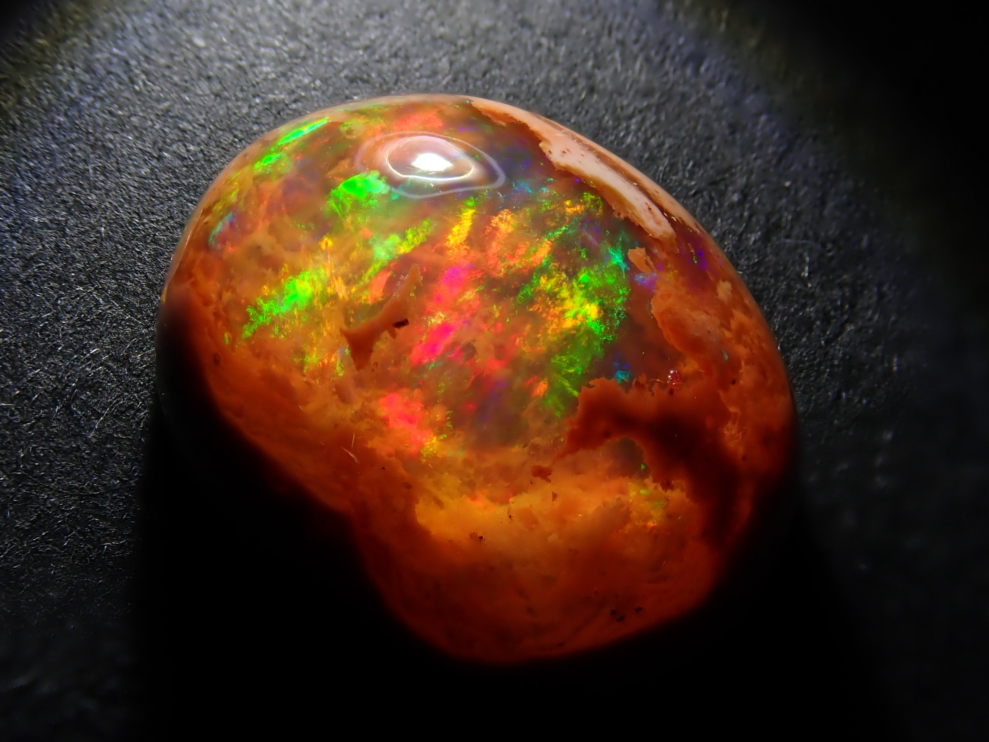 [12561690] Mexican Cantera Opal 9.166ct Loose