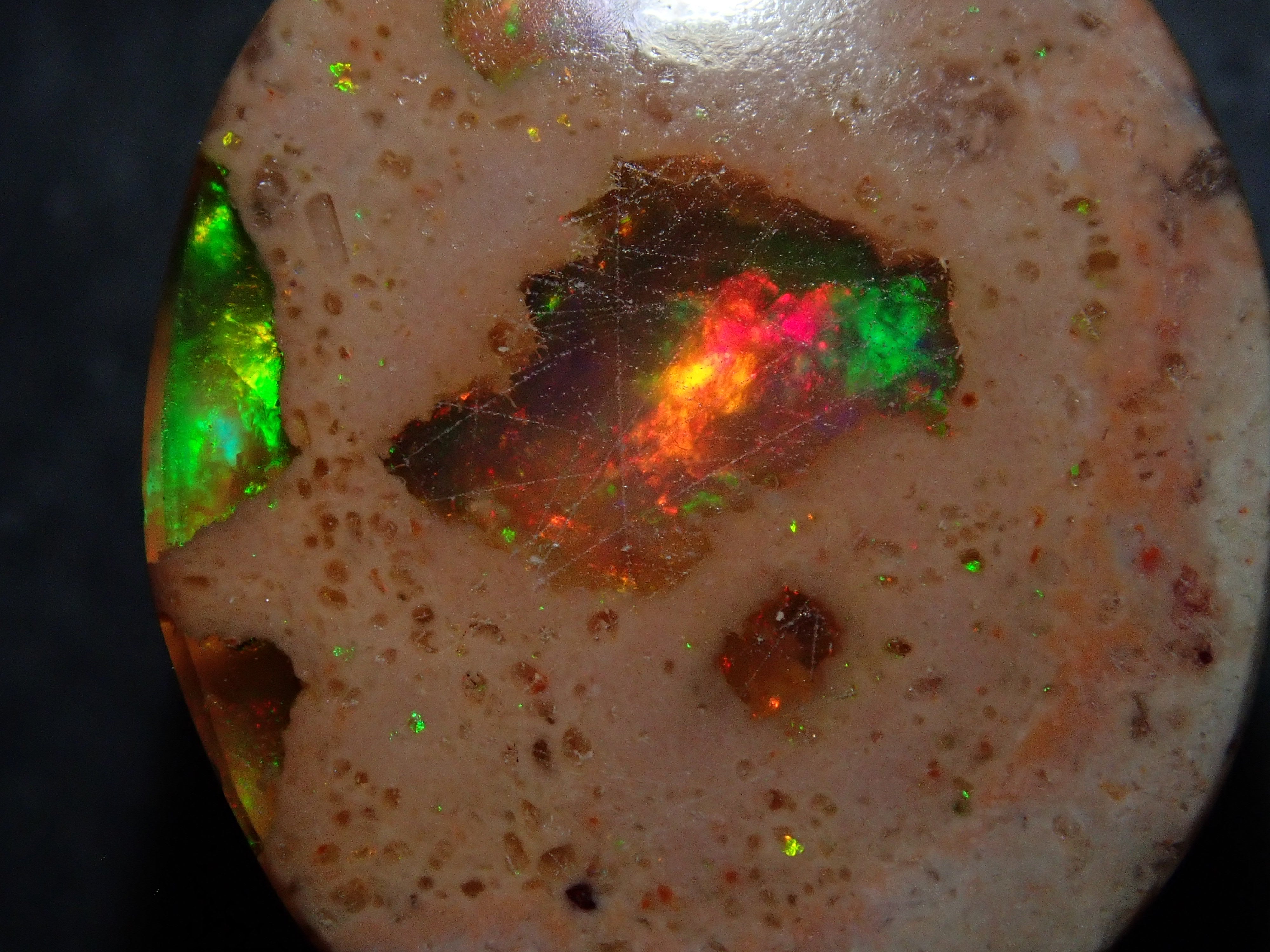 [12561690] Mexican Cantera Opal 9.166ct Loose