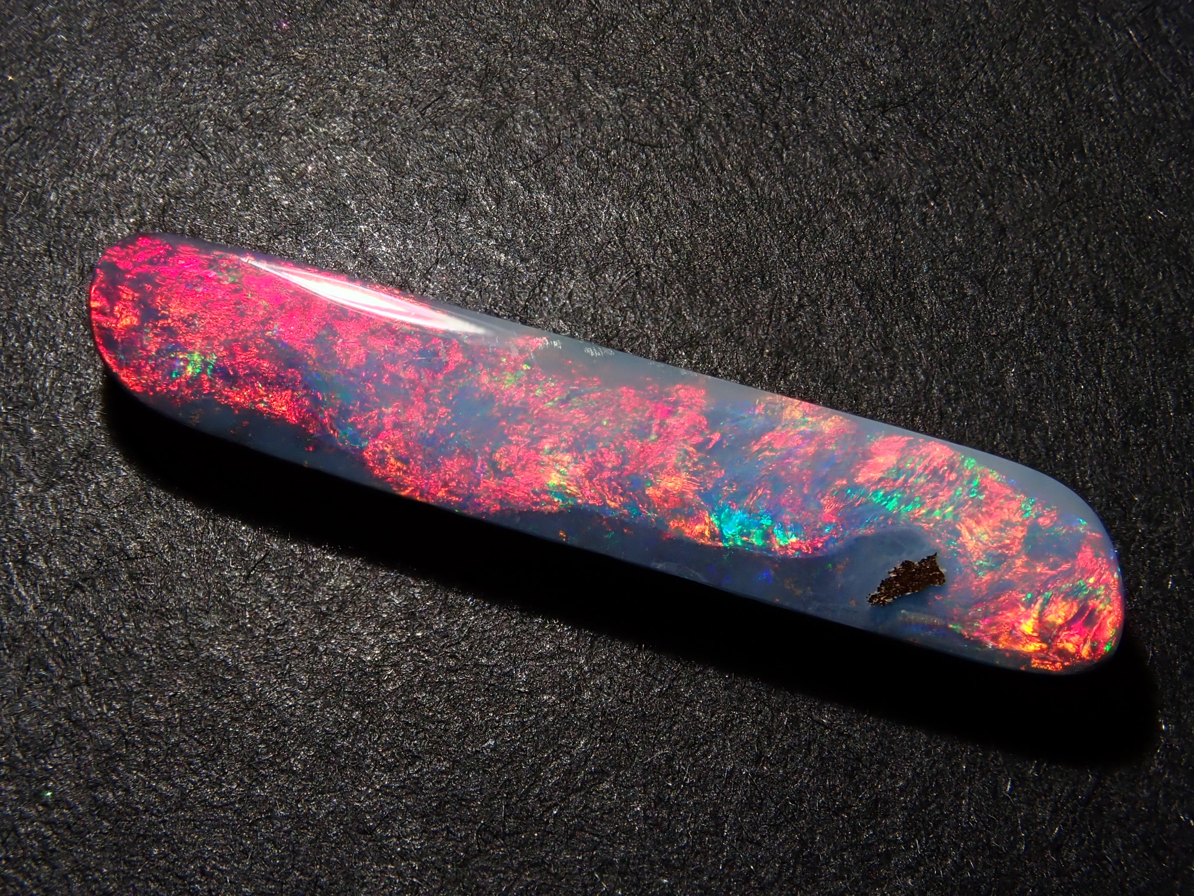 【12/25 22時販売】オーストラリア産ボルダーオパール 2.326ctルース