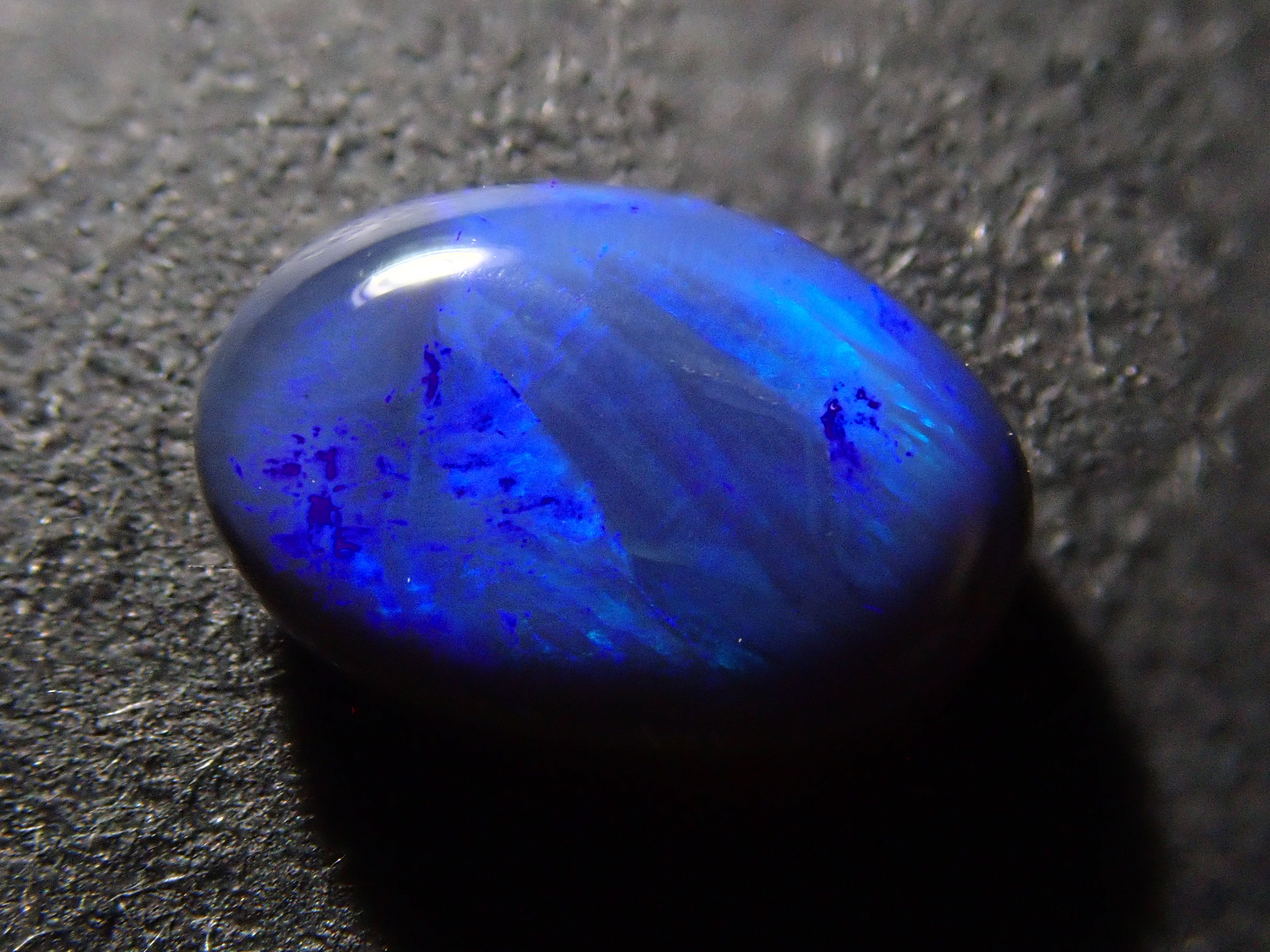 【12/22 22時販売】オーストラリア産ブラックオパール 0.623ctルース