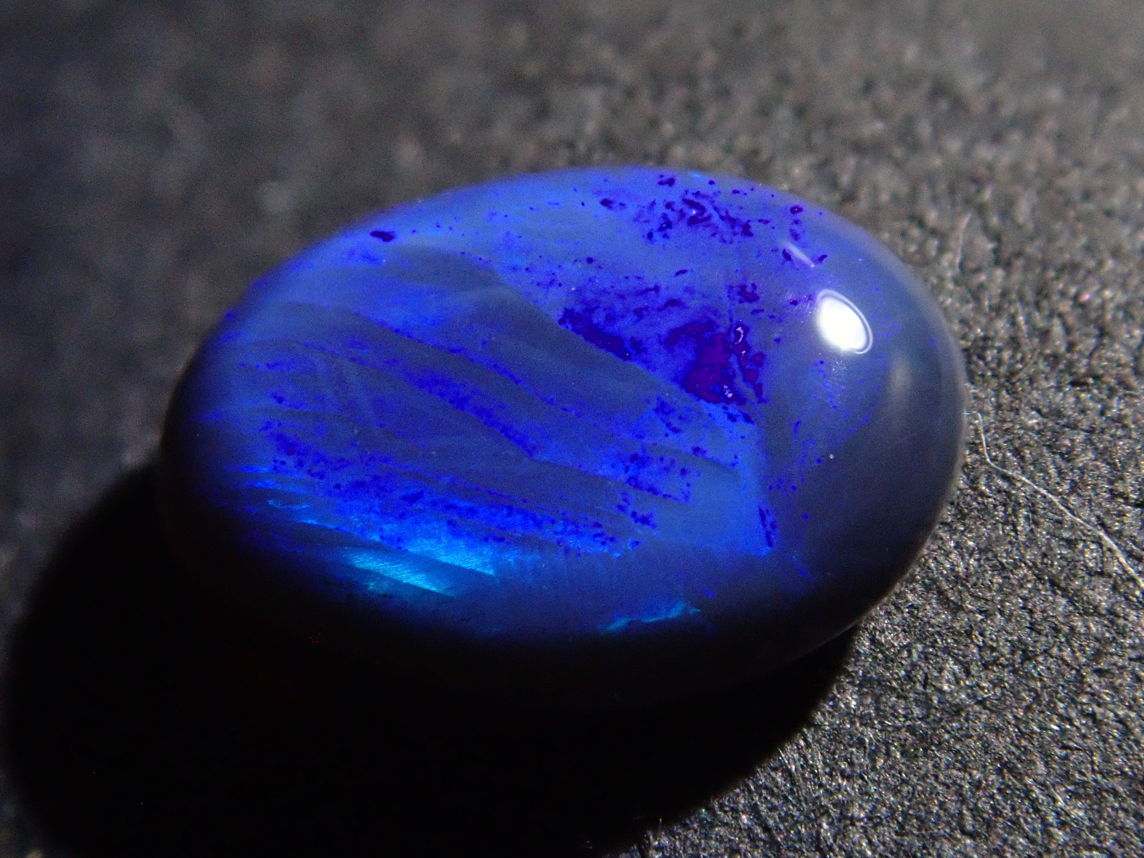 【12/22 22時販売】オーストラリア産ブラックオパール 0.623ctルース