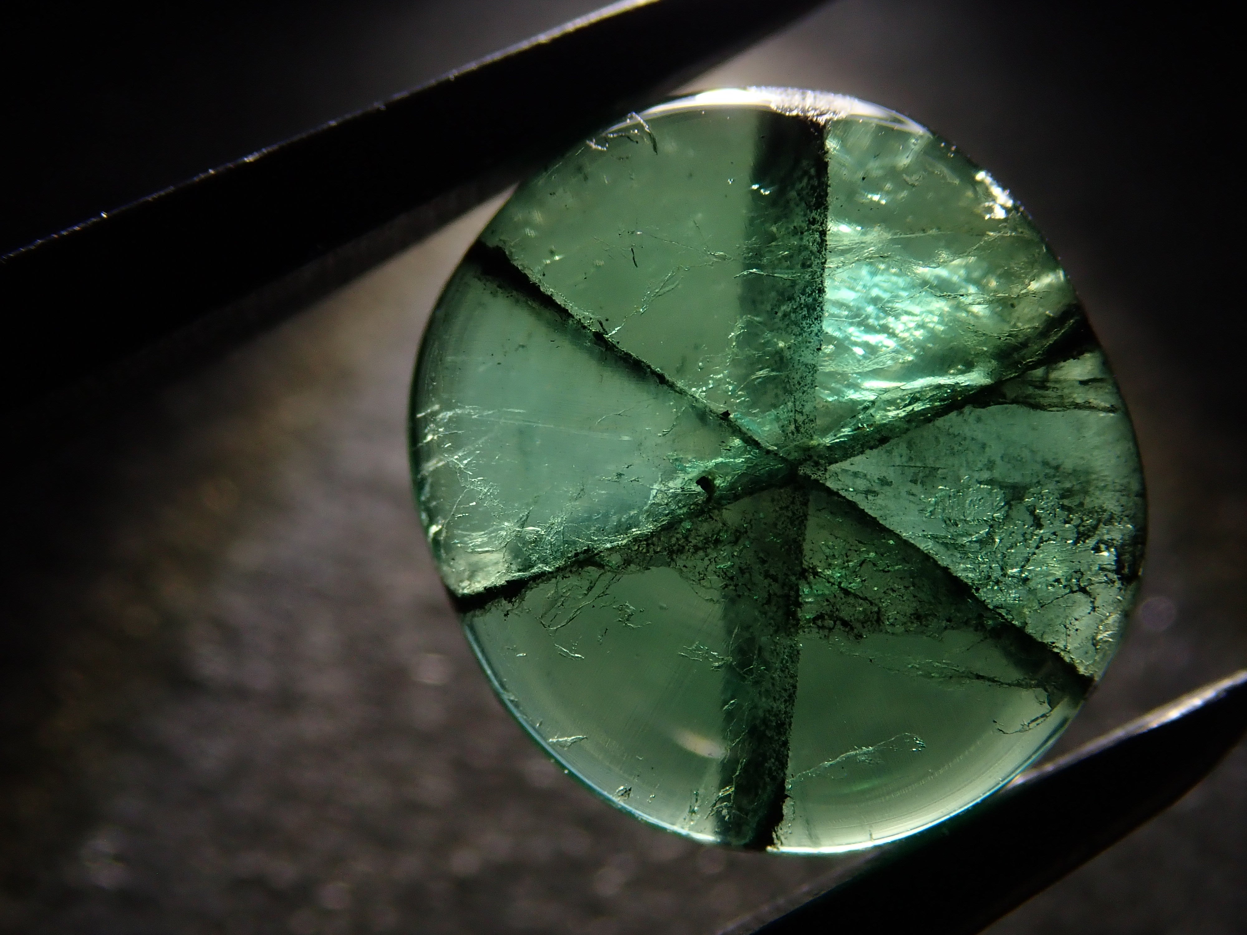 [12561705] Colombian Trapiche Emerald 2.318ct Loose