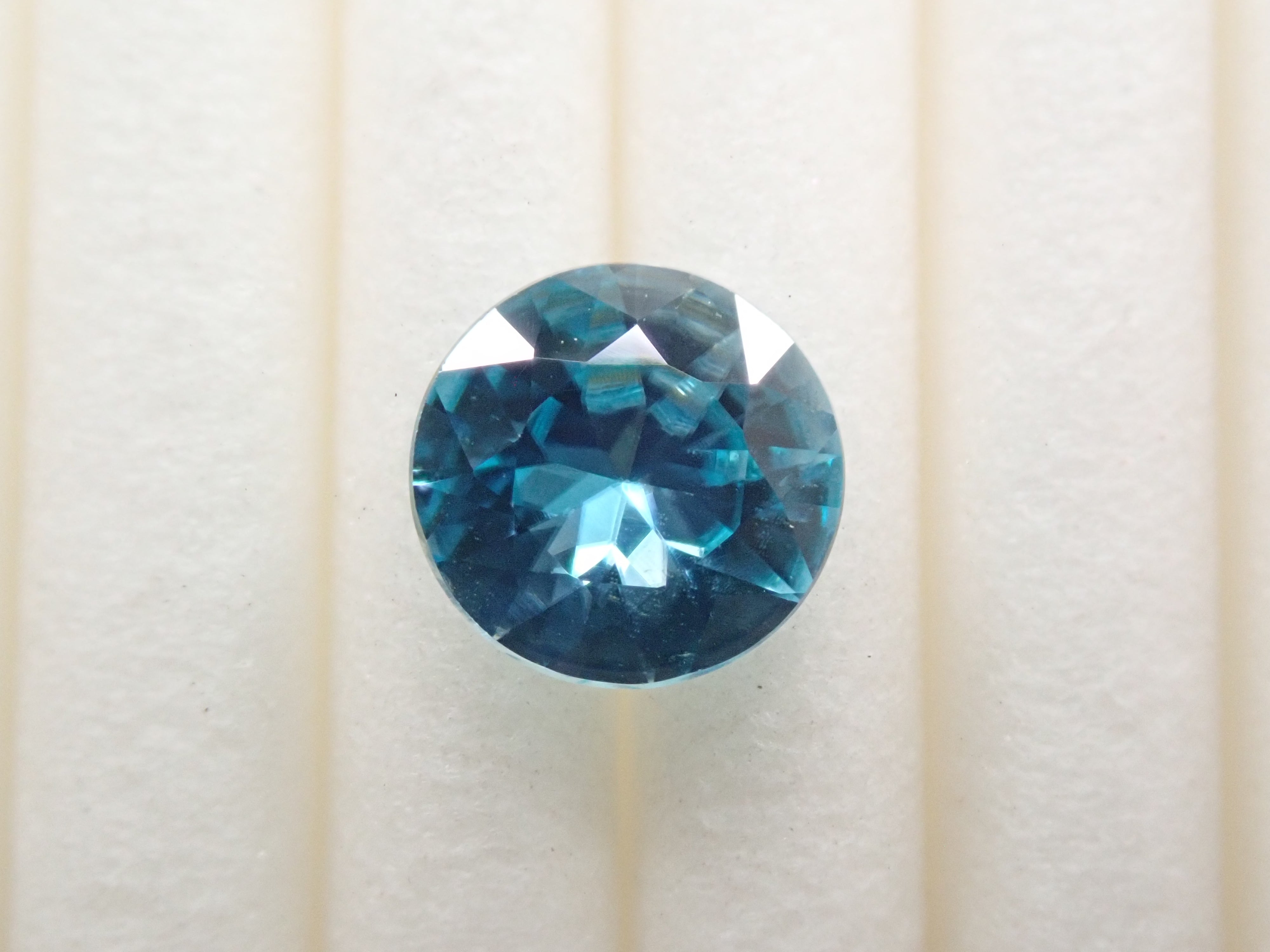 Cambodian blue zircon 5.9mm/0.910ct loose