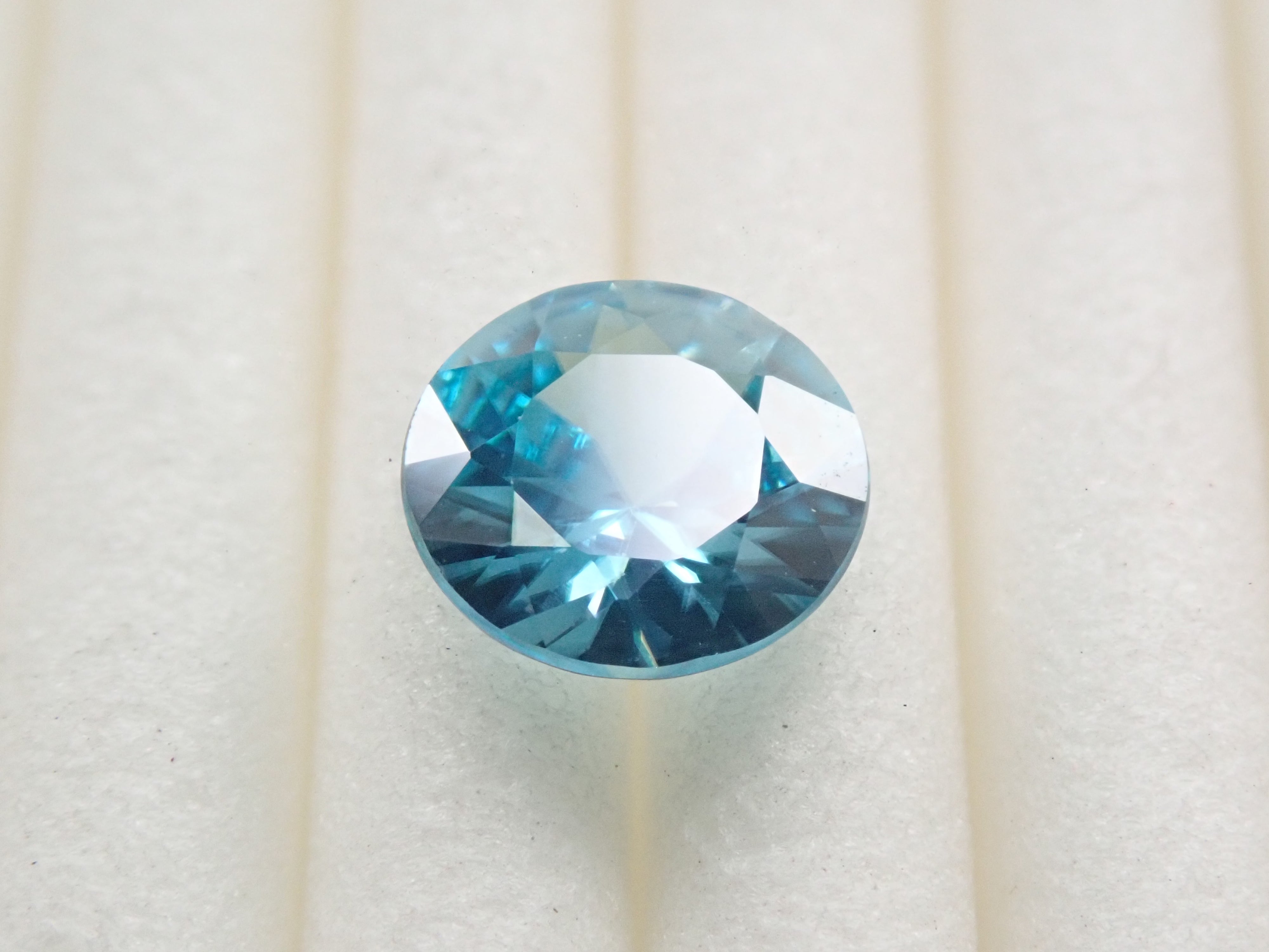 Cambodian blue zircon 5.9mm/0.910ct loose