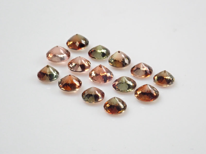 《Limited to 14 stones》 1 stone Andalusite from Spain (3.0-3.5mm)《Multiple purchase discount available》