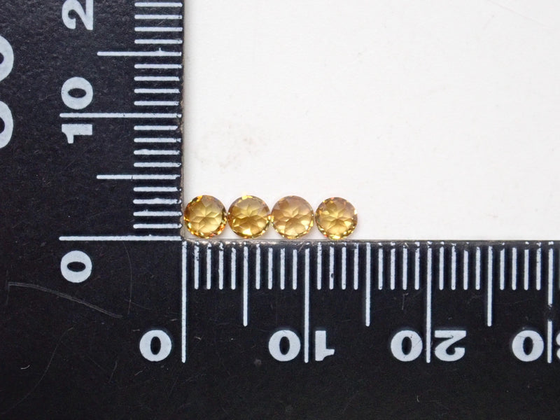 《限定14石》マダガスカル産スフェーン1石（3.5mm)《複数購入割引有》
