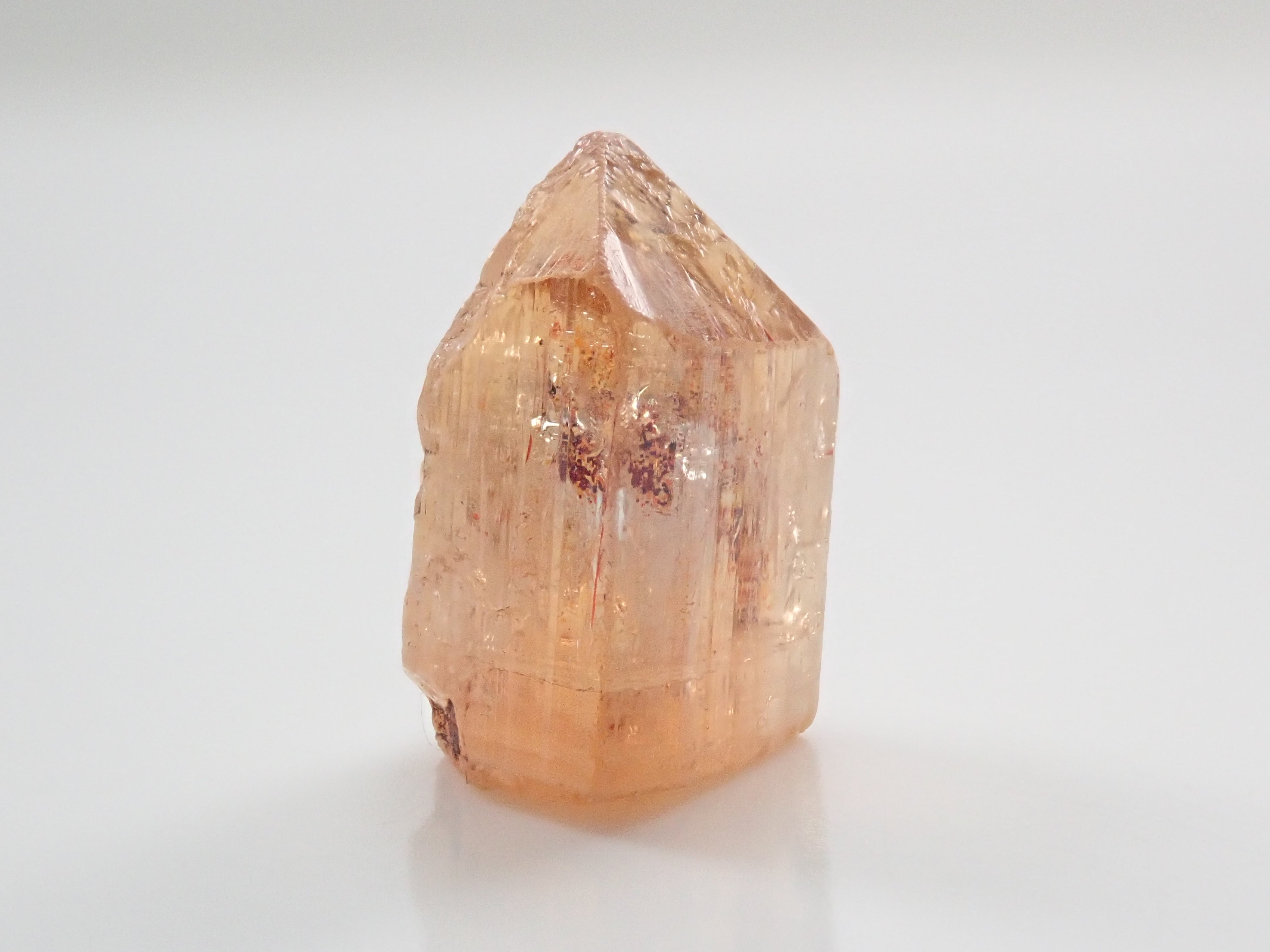 Imperial topaz 7.170ct rough stone