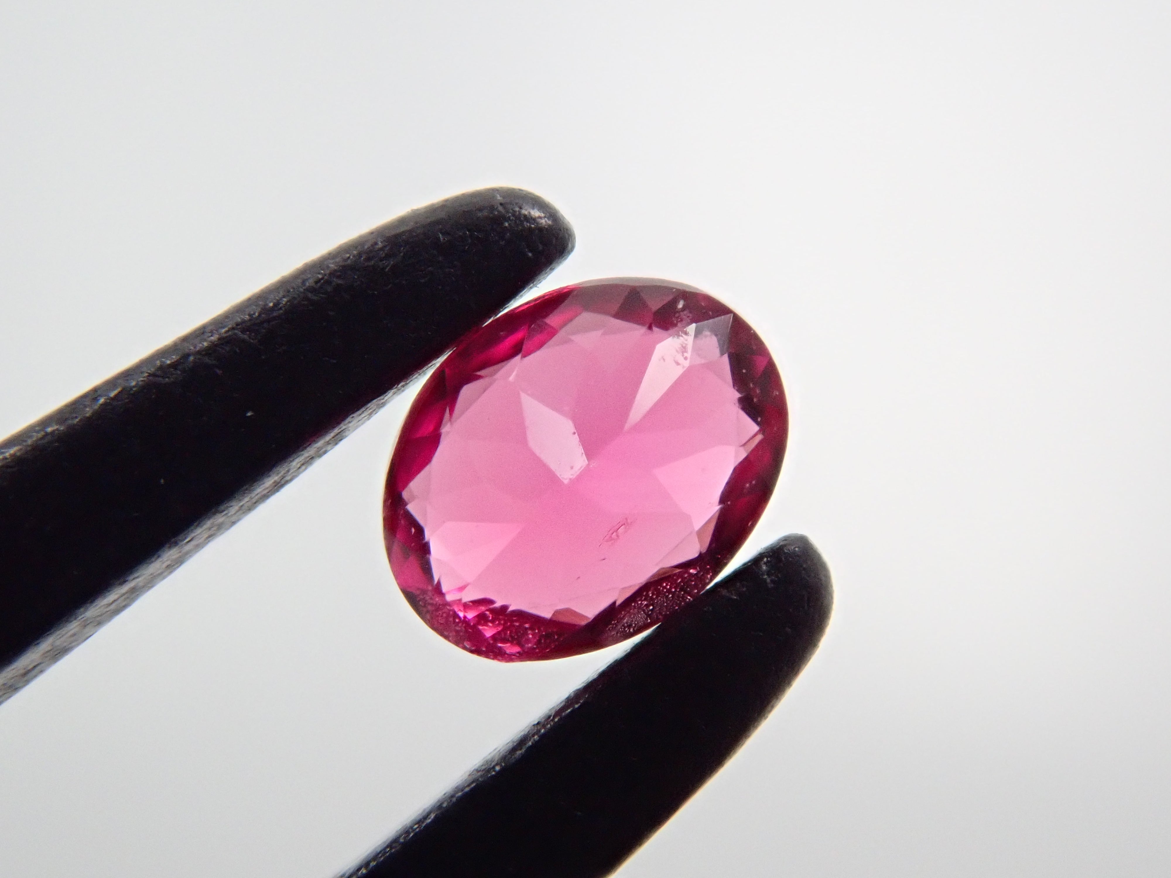 【12547734掲載】アメリカ産ノンオイルレッドベリル 0.085ctルース