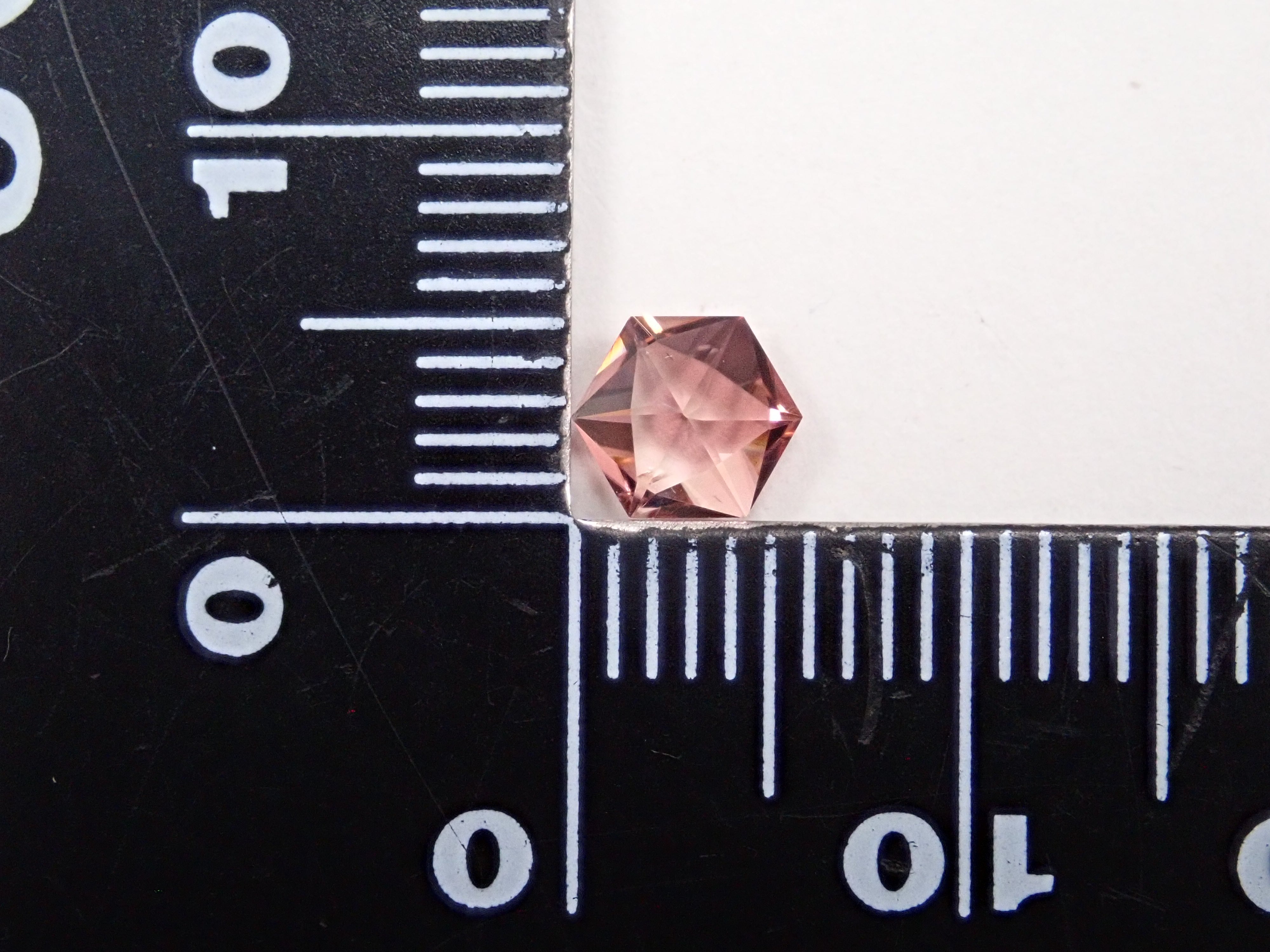 【12547839掲載】ピンクトルマリン 0.541ctルース