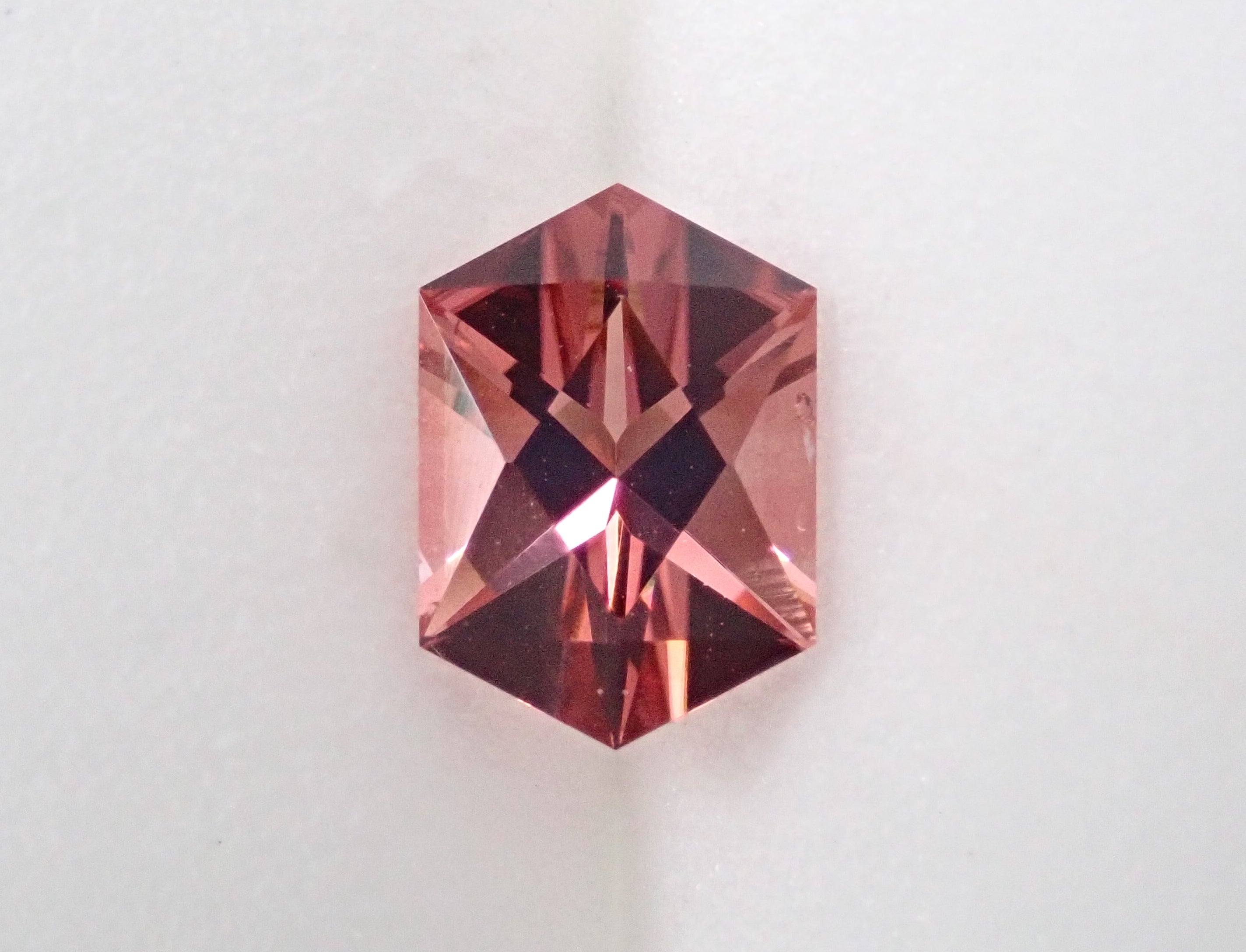 [12547852 published] Pink tourmaline 0.701ct loose