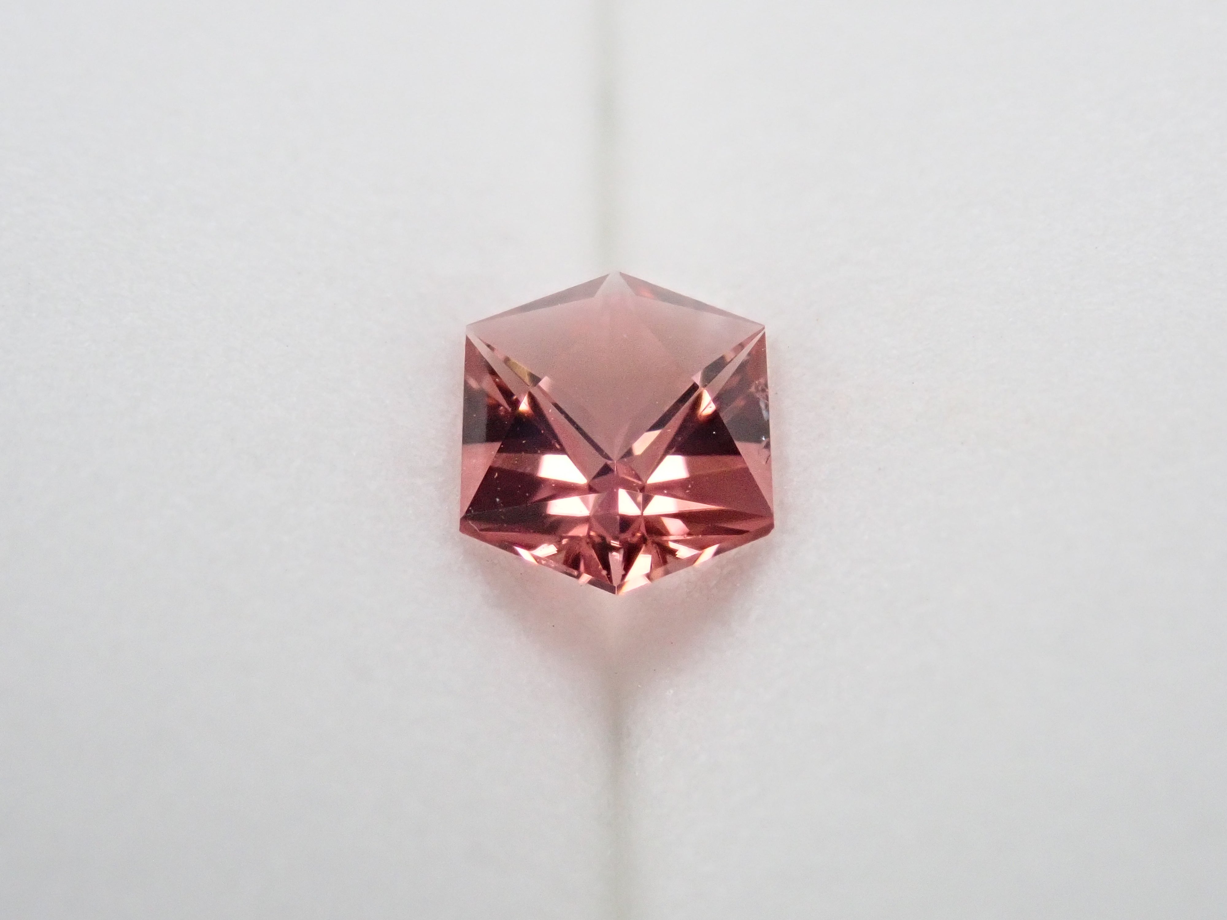 【12547852掲載】ピンクトルマリン 0.701ctルース