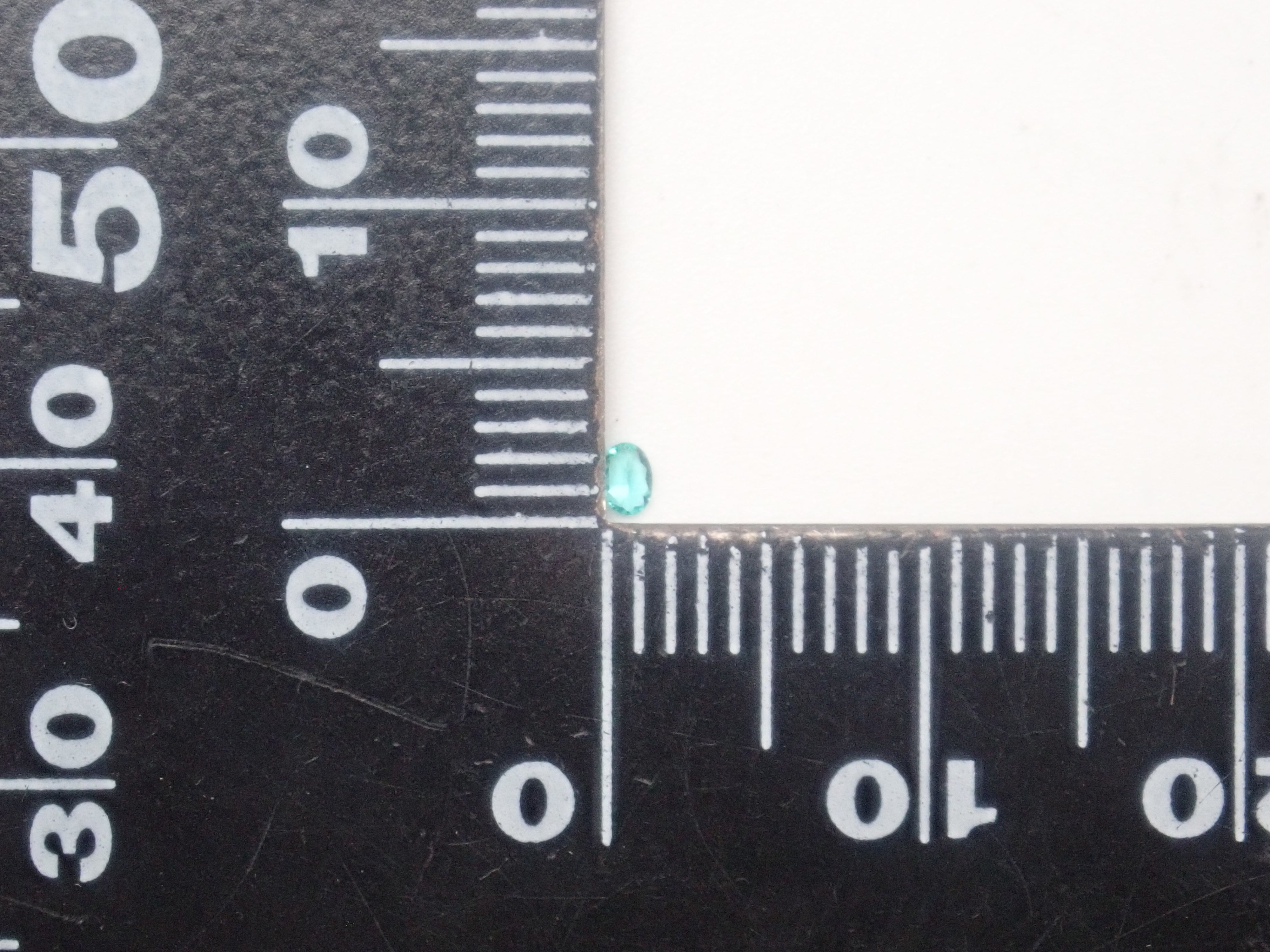 【12/21 22時販売】《限定20石》ブラジル産パライバトルマリン(CuO:2.3%,Mn0:2.6%)含むネオンカラーのパライバガチャ《複数購入割引有》