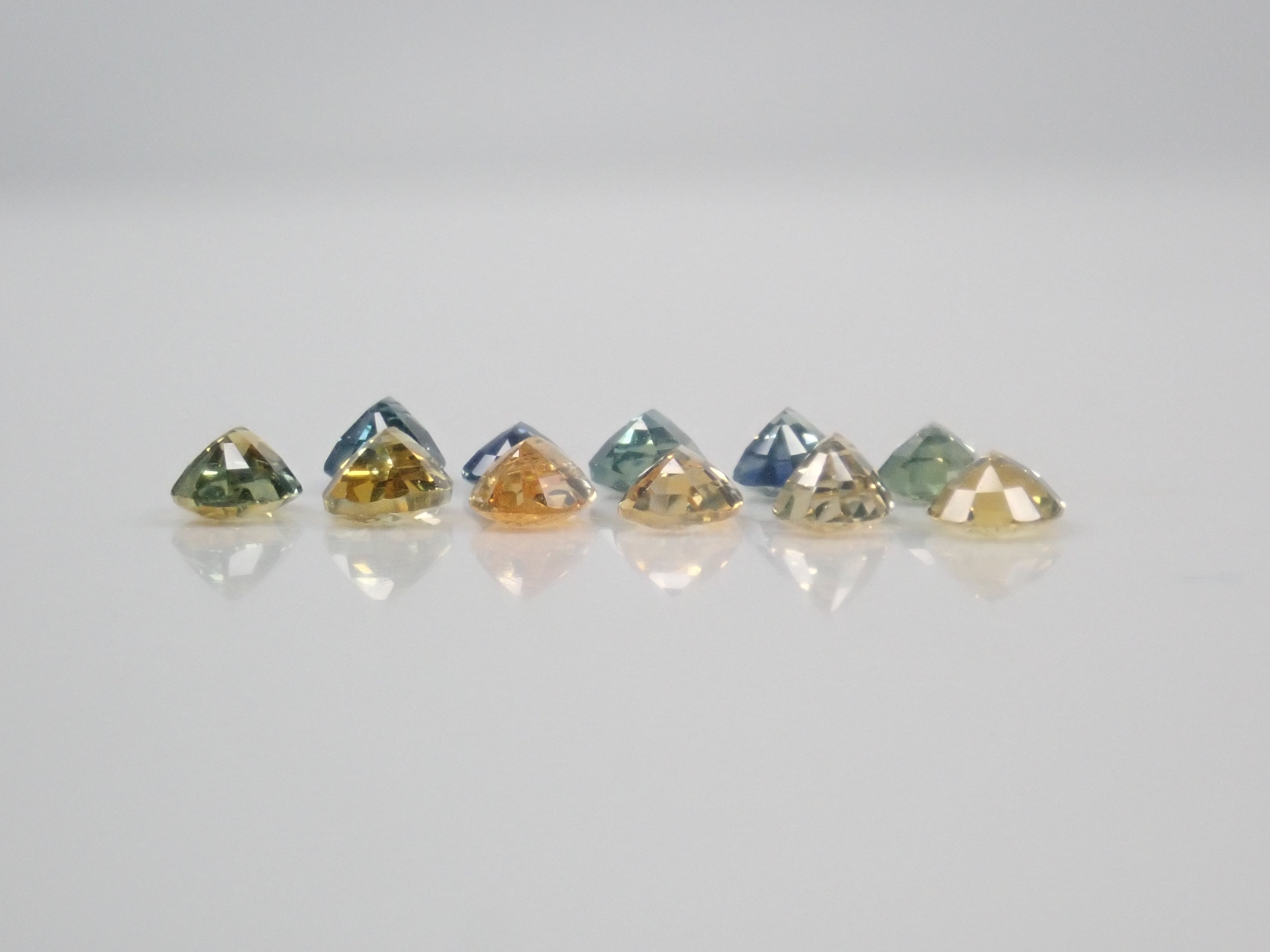 【12/20 22時販売】《限定11石》モンタナサファイア（ロッククリーク鉱山）ガチャ💎1石ルース（オーバルカット,5×3mm）《複数購入割引有》