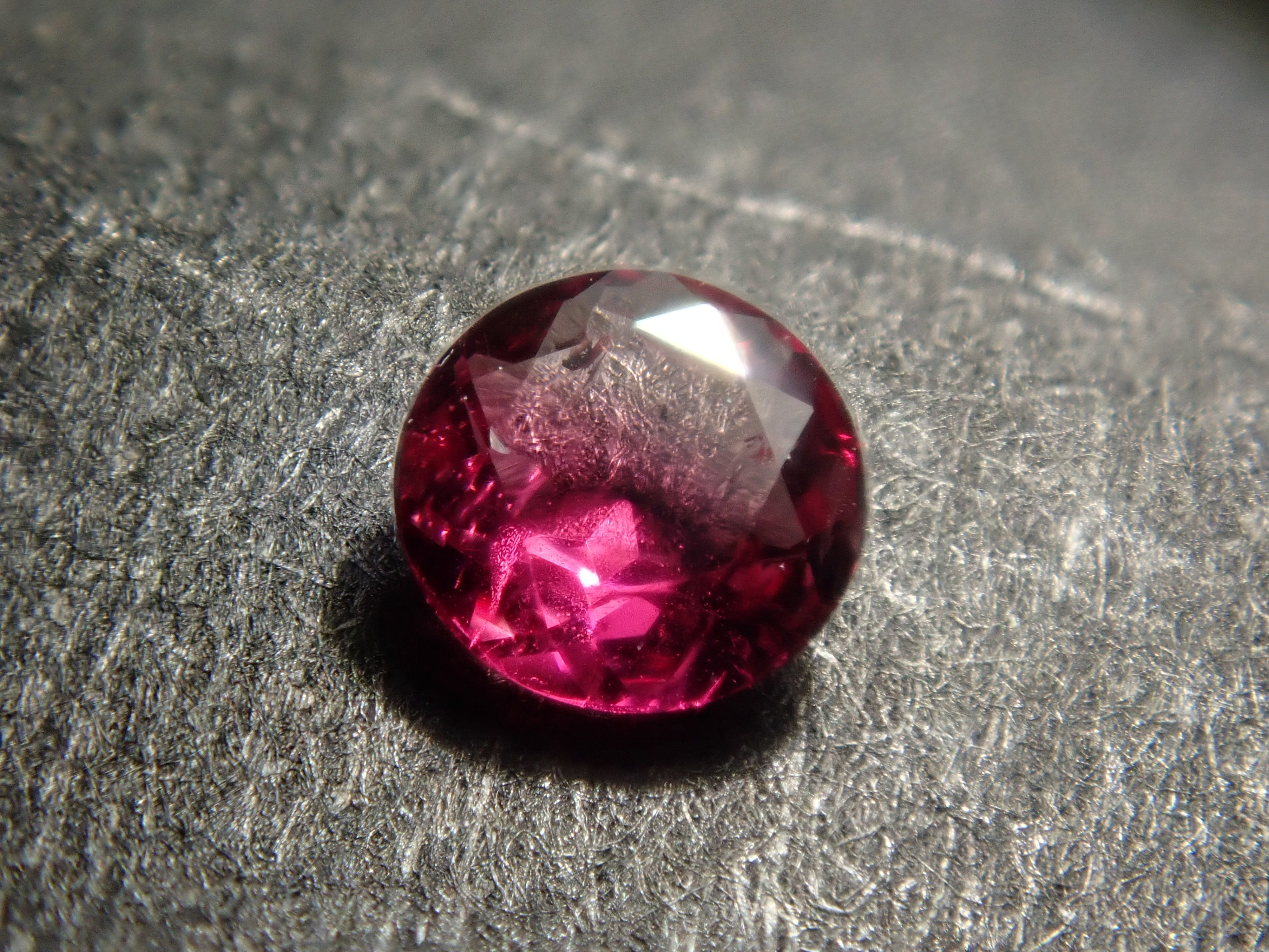 【12/20 22時販売】《限定10石》レアストーンガチャ💎シンシャ・ジンバブエ産ユークレース・レッドベリル・スターペリドットなど《複数購入割引有》