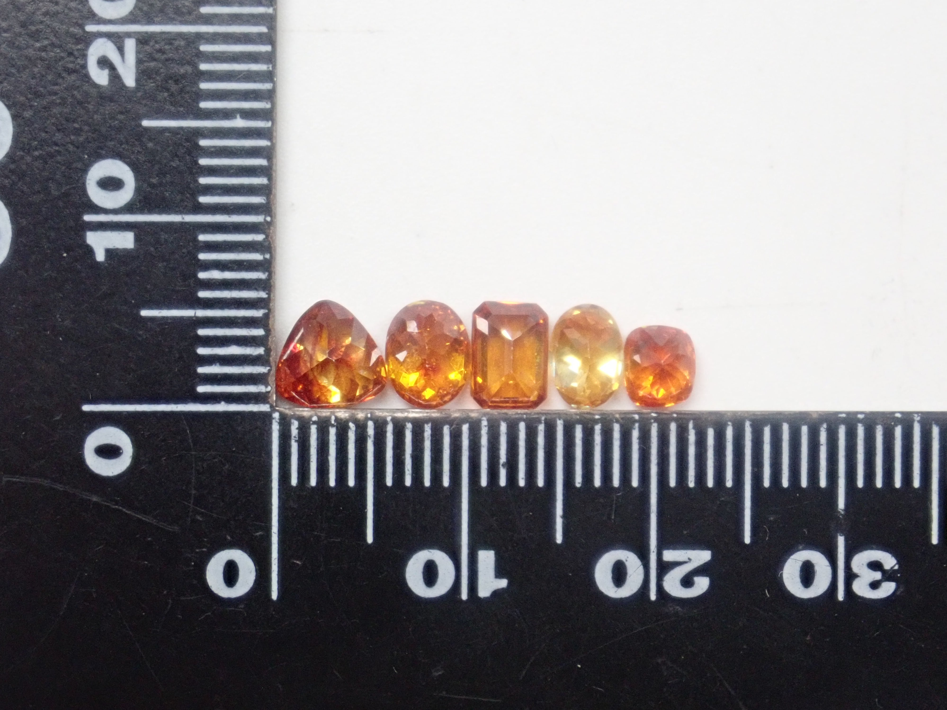 【12/30  22時販売】《限定20石》スペイン産スファレライト1石ルース《複数購入割引有》