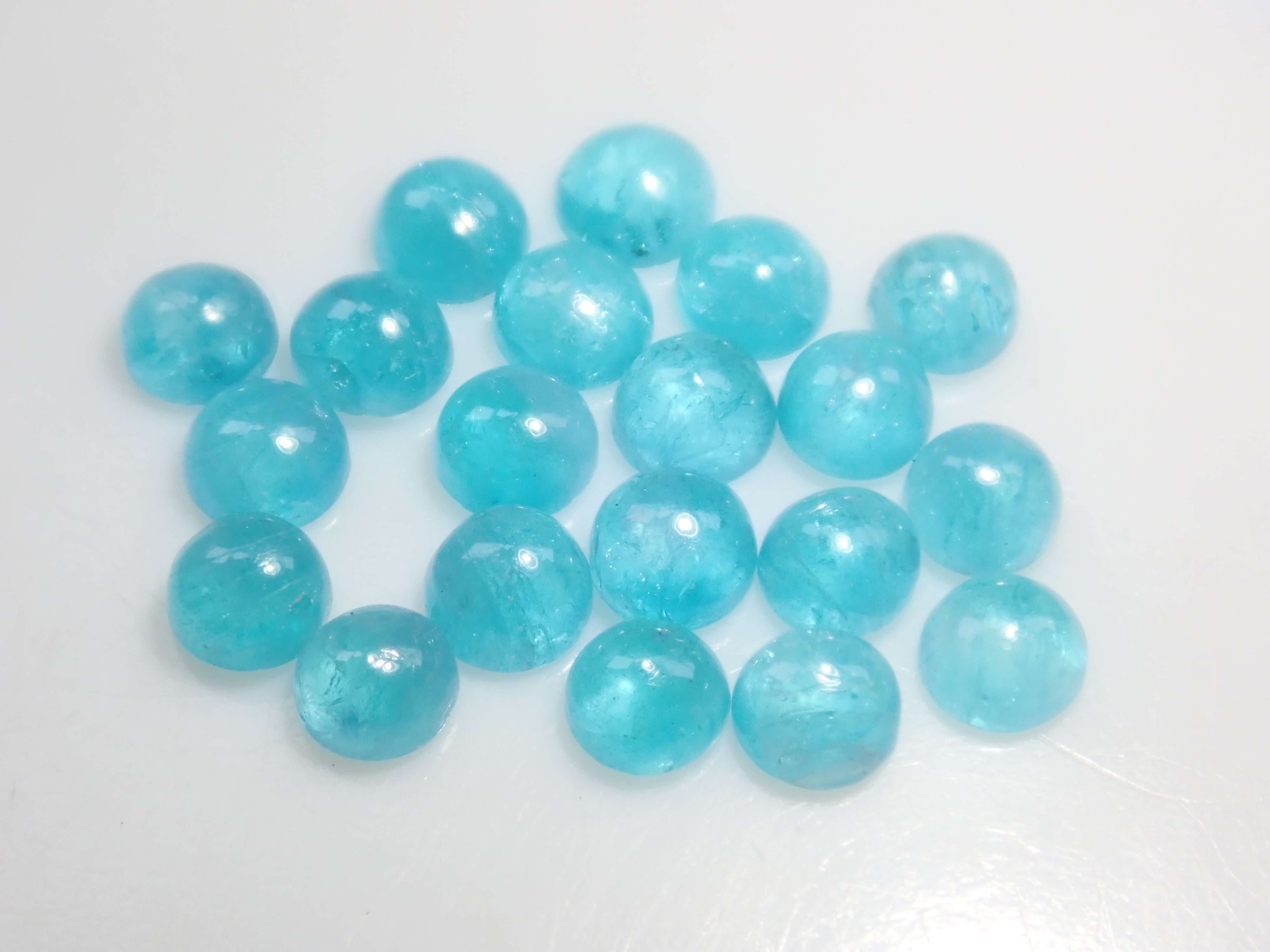 【12/31  22時販売】《限定20石》ブラジル産パライバトルマリン(カボションカット約2.2ｍｍ)《複数購入割引有》