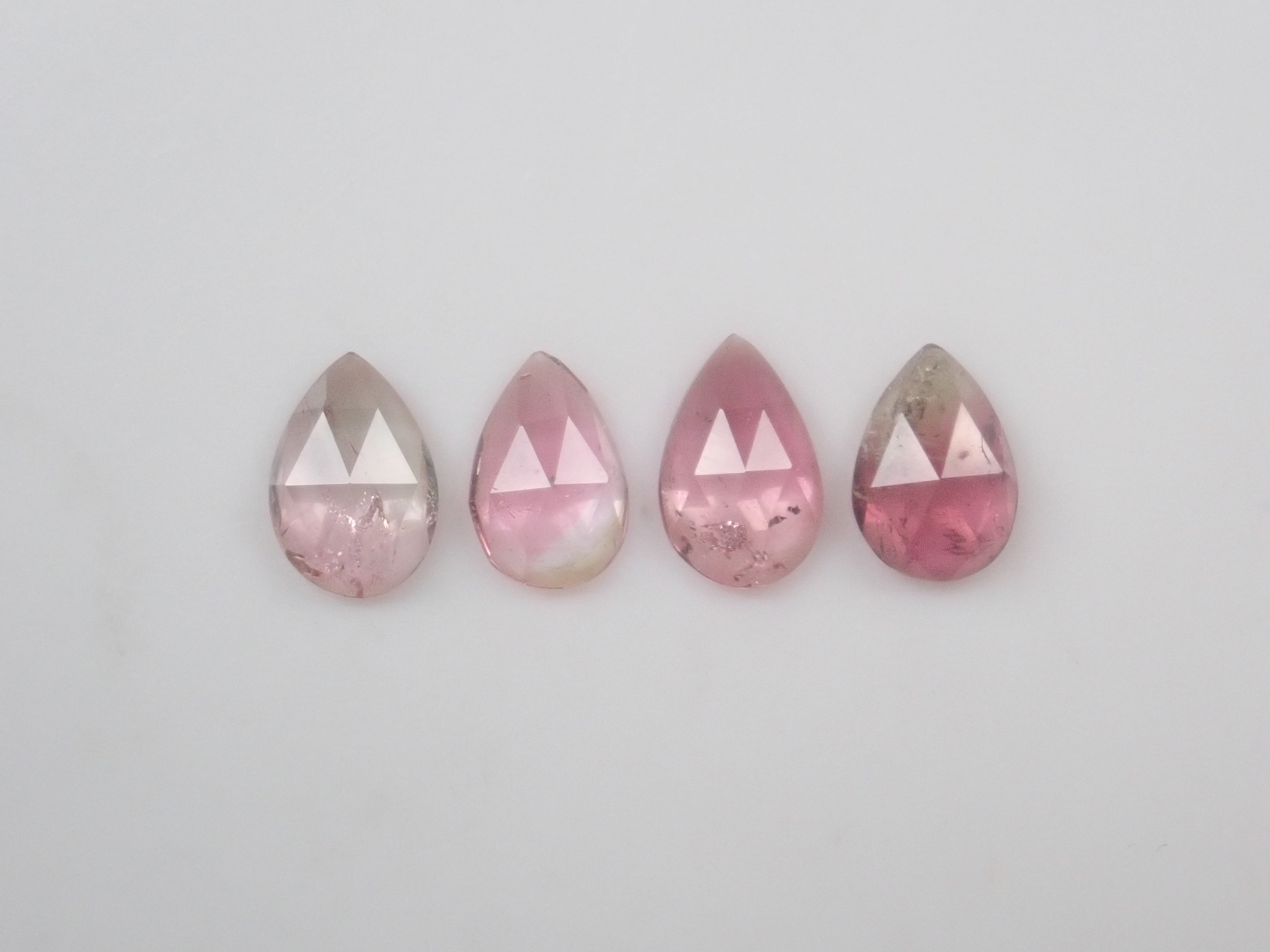 【1/2 22時販売】《限定11石》バイカラーガチャ（ジンバブエ産バイカラーユークレース、バイカラーサファイア、バイカラーゾイサイト含む）《複数購入割引有》