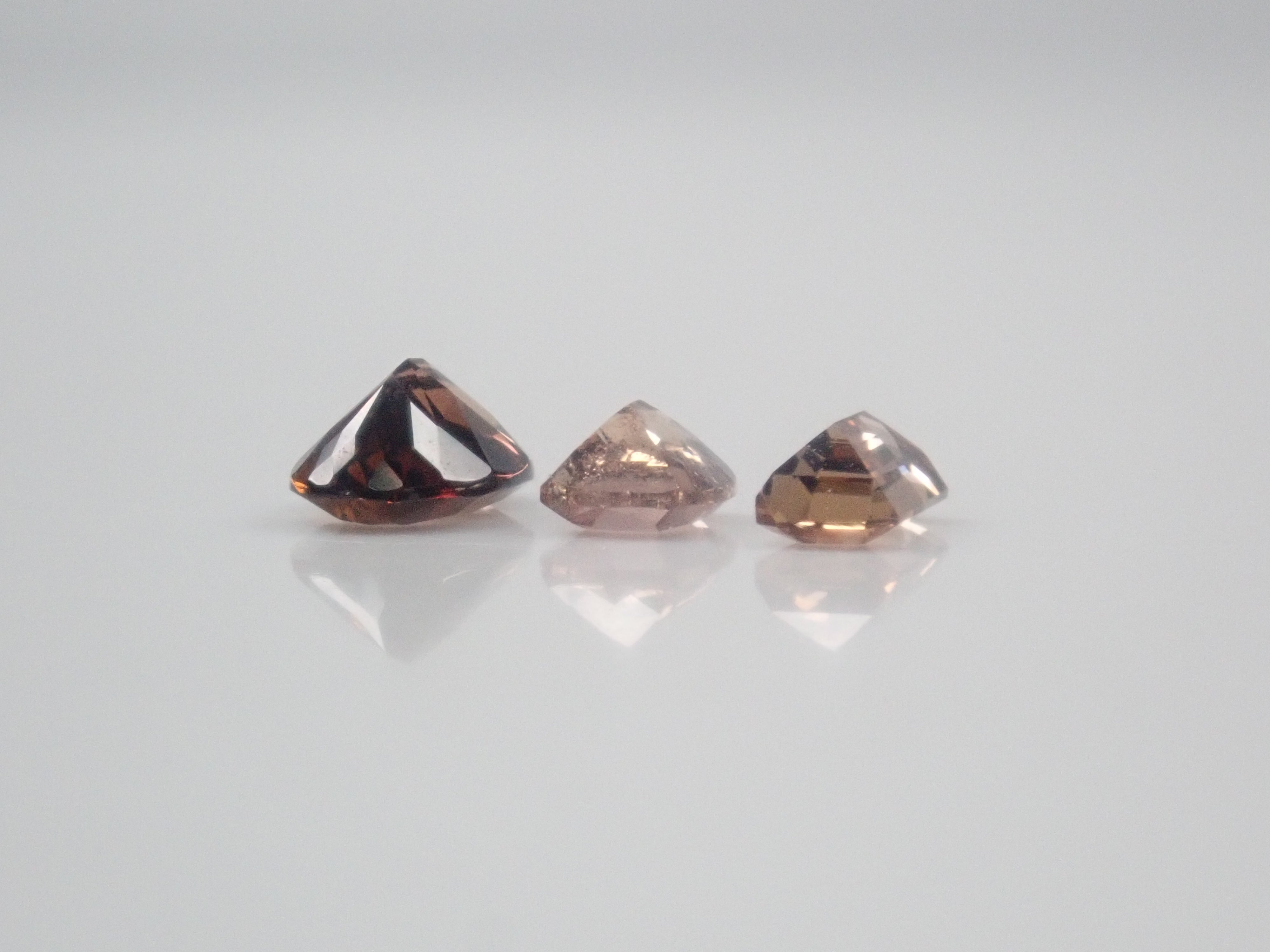 【1/4 22時販売】《限定12石》レアストーンガチャ💎ブラジル産パライバトルマリン0.22ct(ソーティング付)・ジンバブエ産ユークレース・モザンビーク産パライバトルマリン・ベニトアイト・アキシナイト・辰砂（シンシャ）《複数購入割引有》