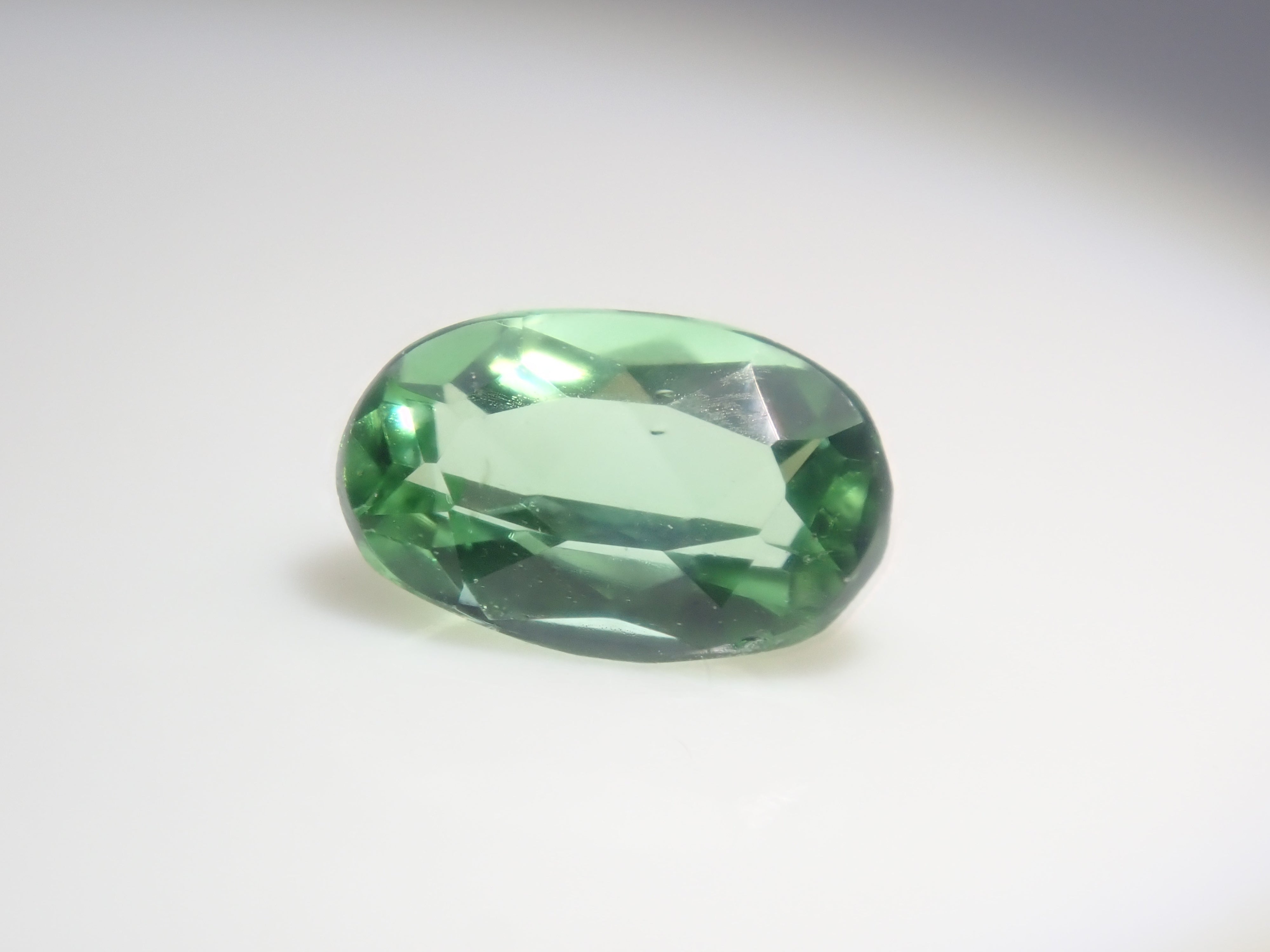 【1/4 22時販売】《限定12石》レアストーンガチャ💎ブラジル産パライバトルマリン0.22ct(ソーティング付)・ジンバブエ産ユークレース・モザンビーク産パライバトルマリン・ベニトアイト・アキシナイト・辰砂（シンシャ）《複数購入割引有》