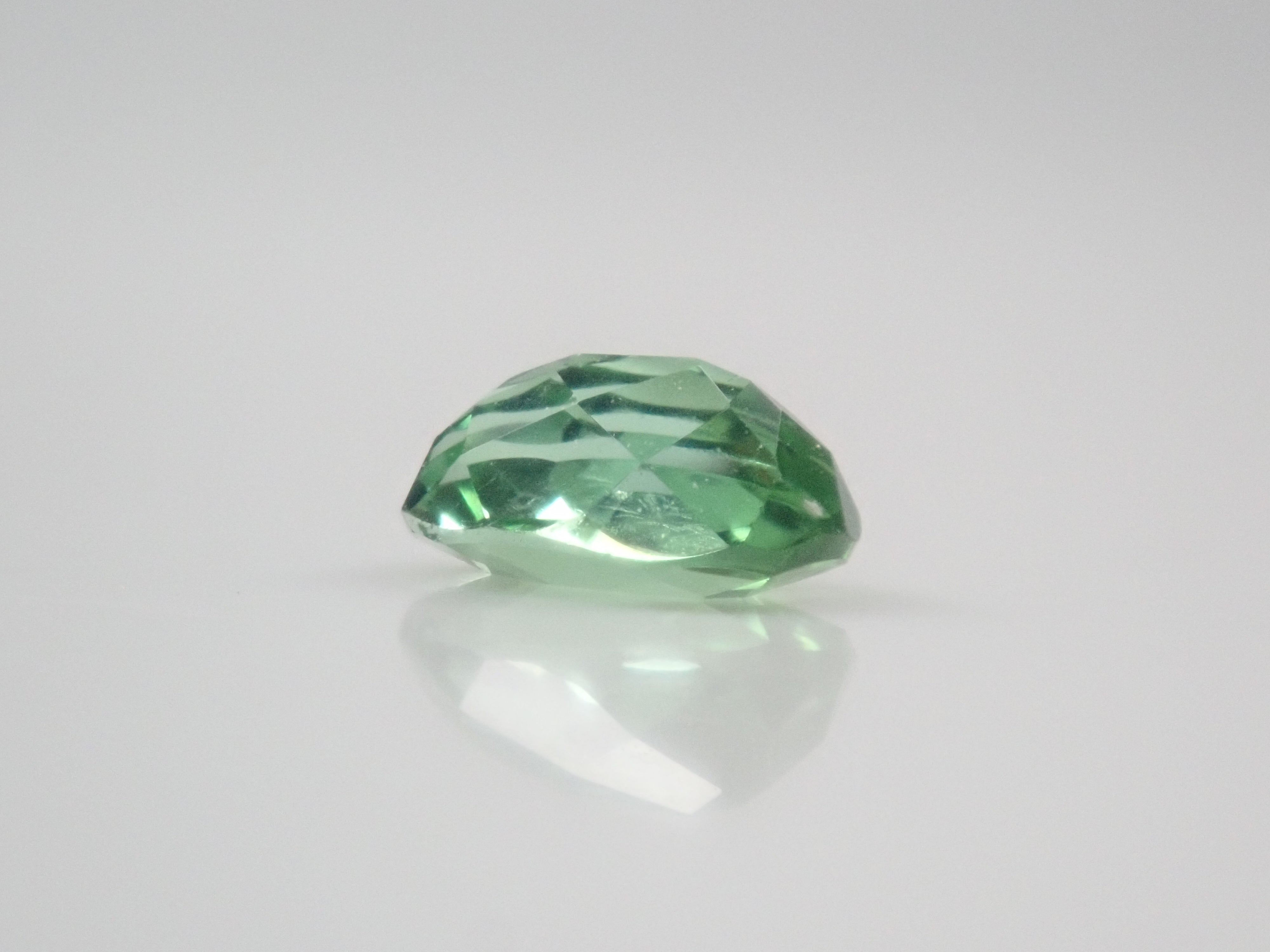 【1/4 22時販売】《限定12石》レアストーンガチャ💎ブラジル産パライバトルマリン0.22ct(ソーティング付)・ジンバブエ産ユークレース・モザンビーク産パライバトルマリン・ベニトアイト・アキシナイト・辰砂（シンシャ）《複数購入割引有》