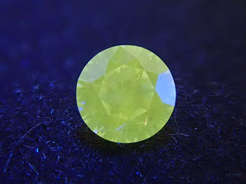 シルキーダイヤモンド 0.098ctルース – カラッツSTORE