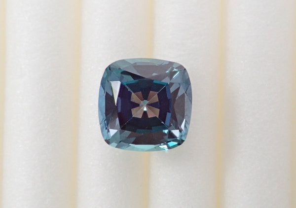 Synthetic alexandrite 0.700ct loose