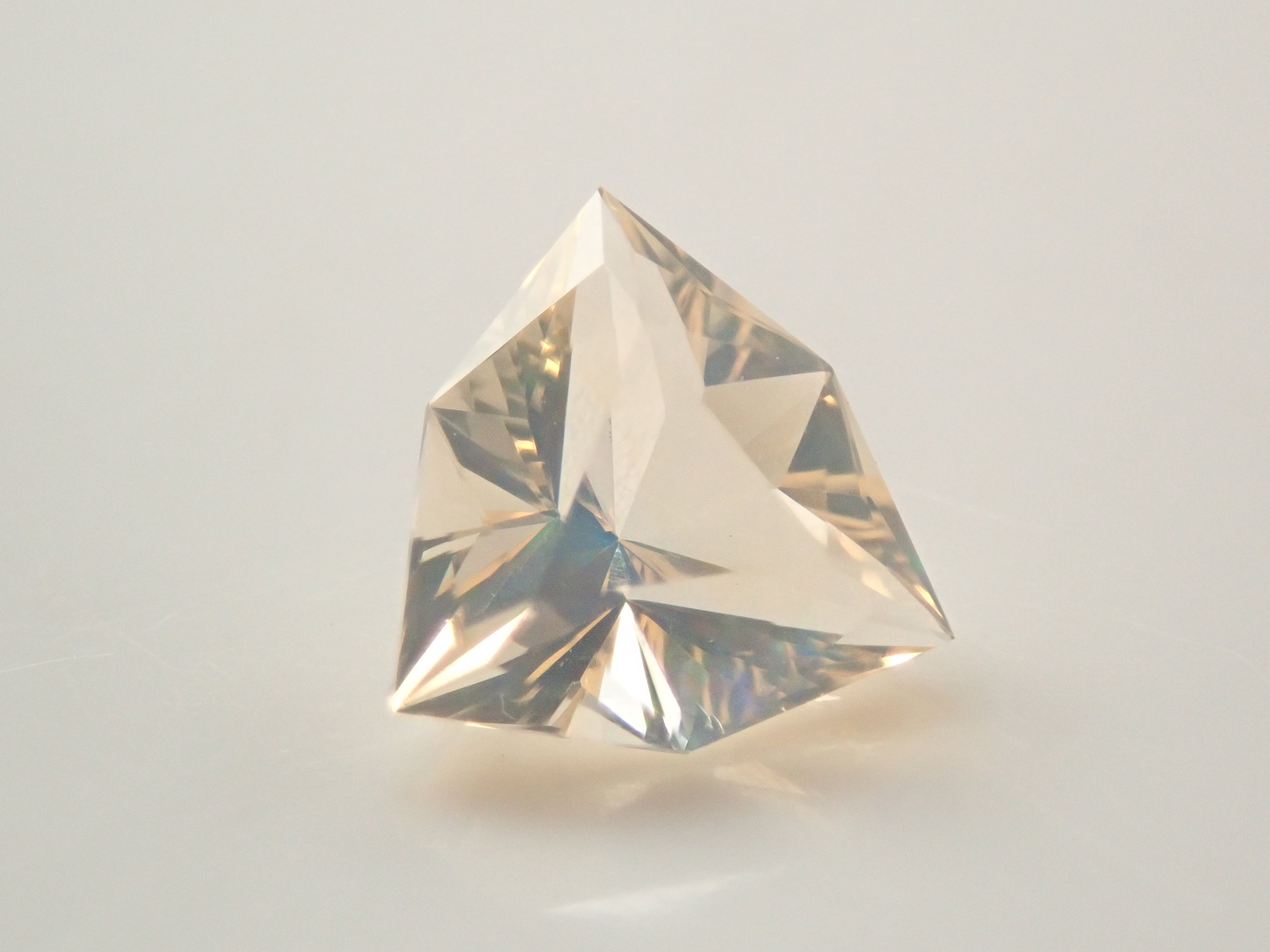 [12561478] Fire Opal (Faceted Cut) 0.401ct Loose Stone