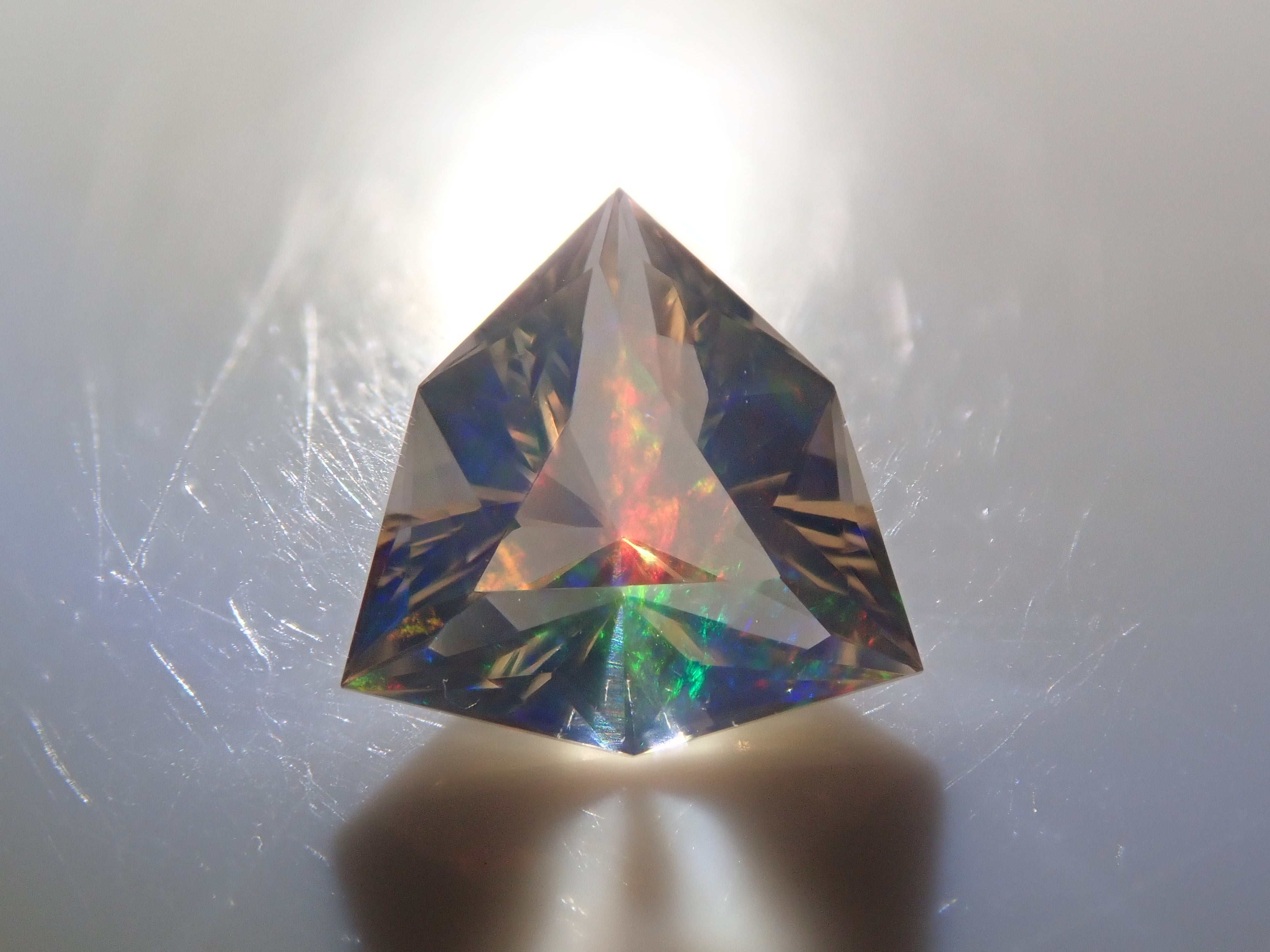 [12561478] Fire Opal (Faceted Cut) 0.401ct Loose Stone