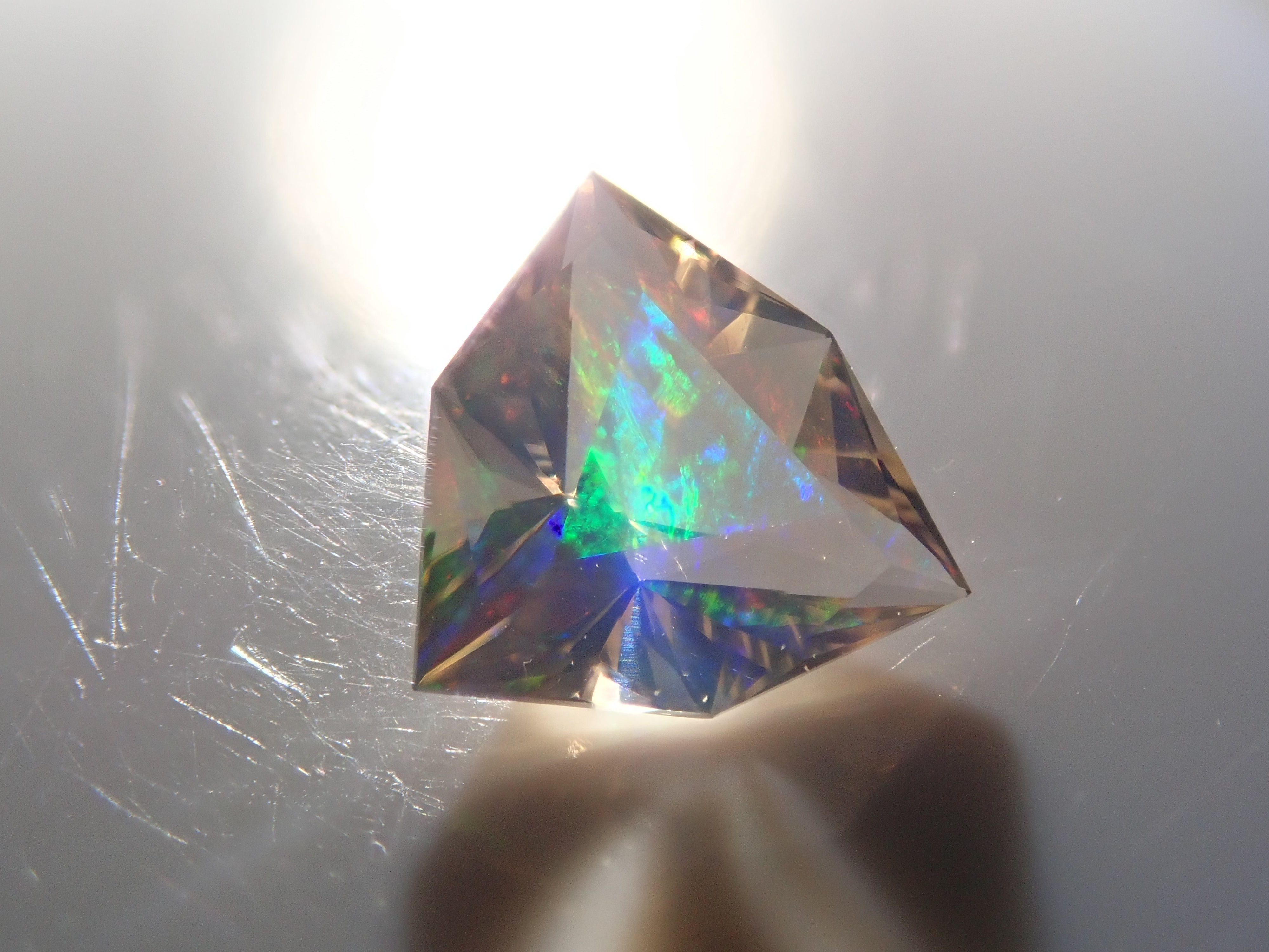 [12561478] Fire Opal (Faceted Cut) 0.401ct Loose Stone