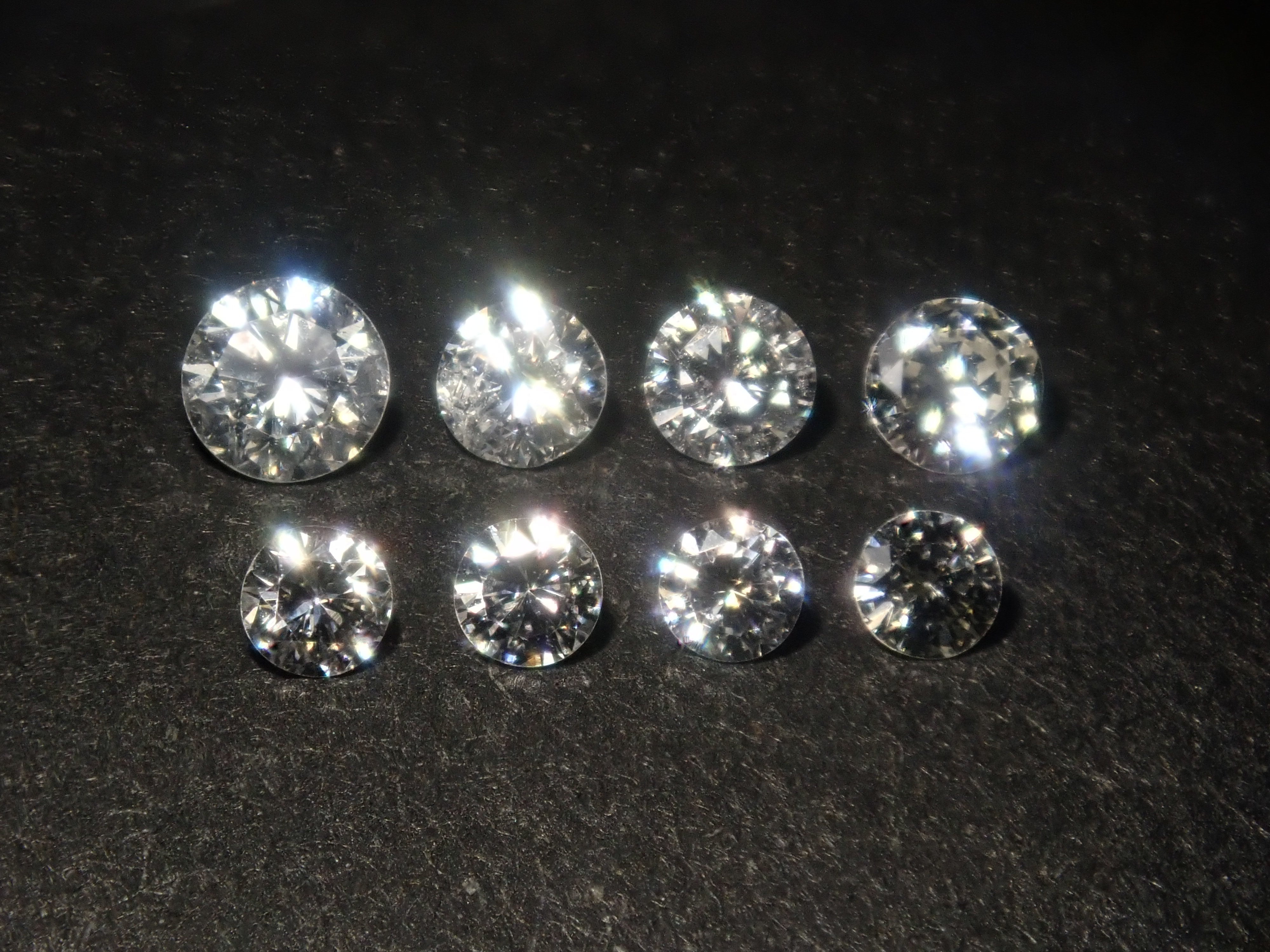 【1/9 22時販売】《限定10石》VVS-1/H&Cソーティング付など含むダイヤモンドガチャ《複数購入割引有》