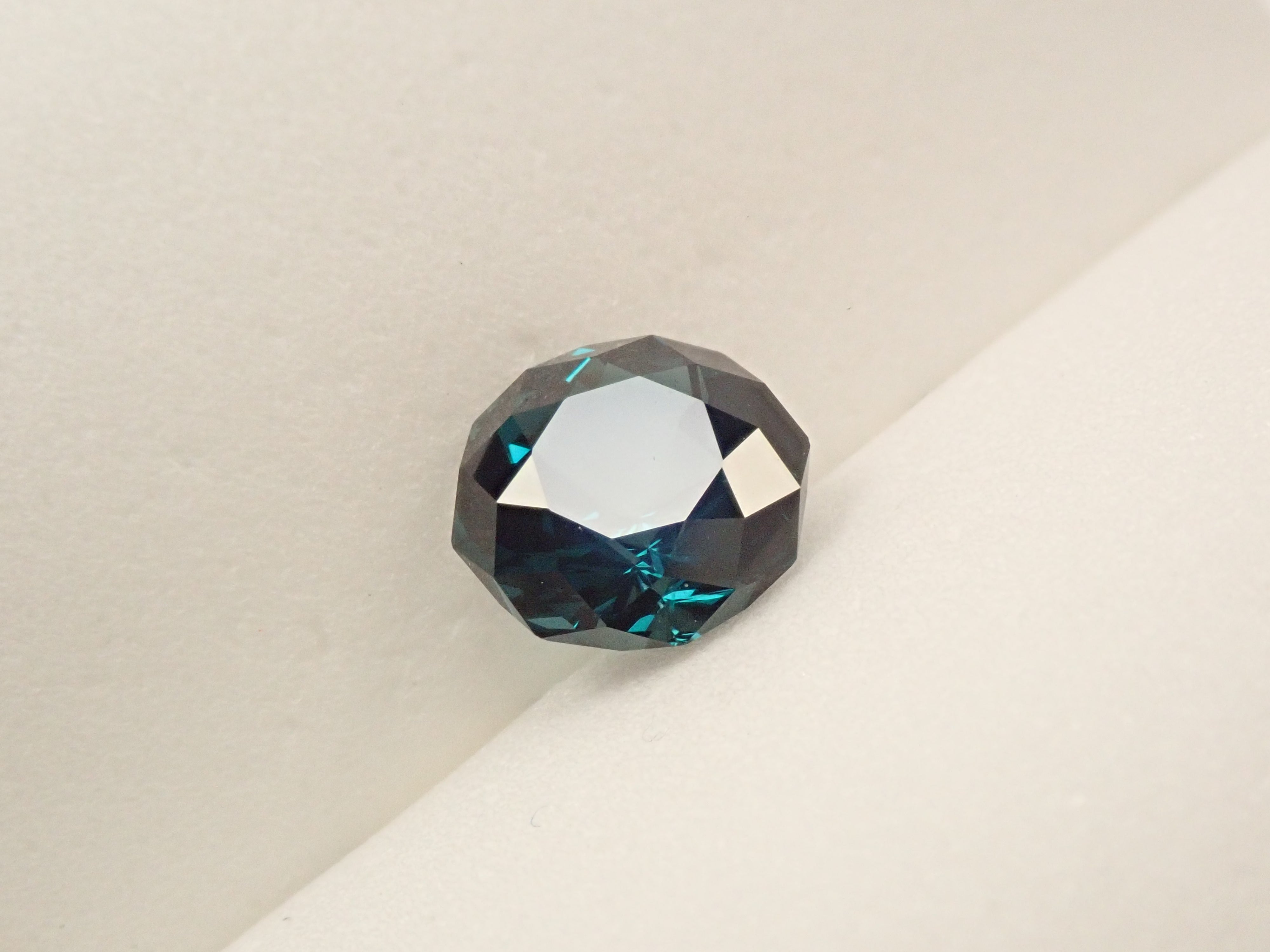 [12561447] Synthetic spinel 1.793ct loose stone