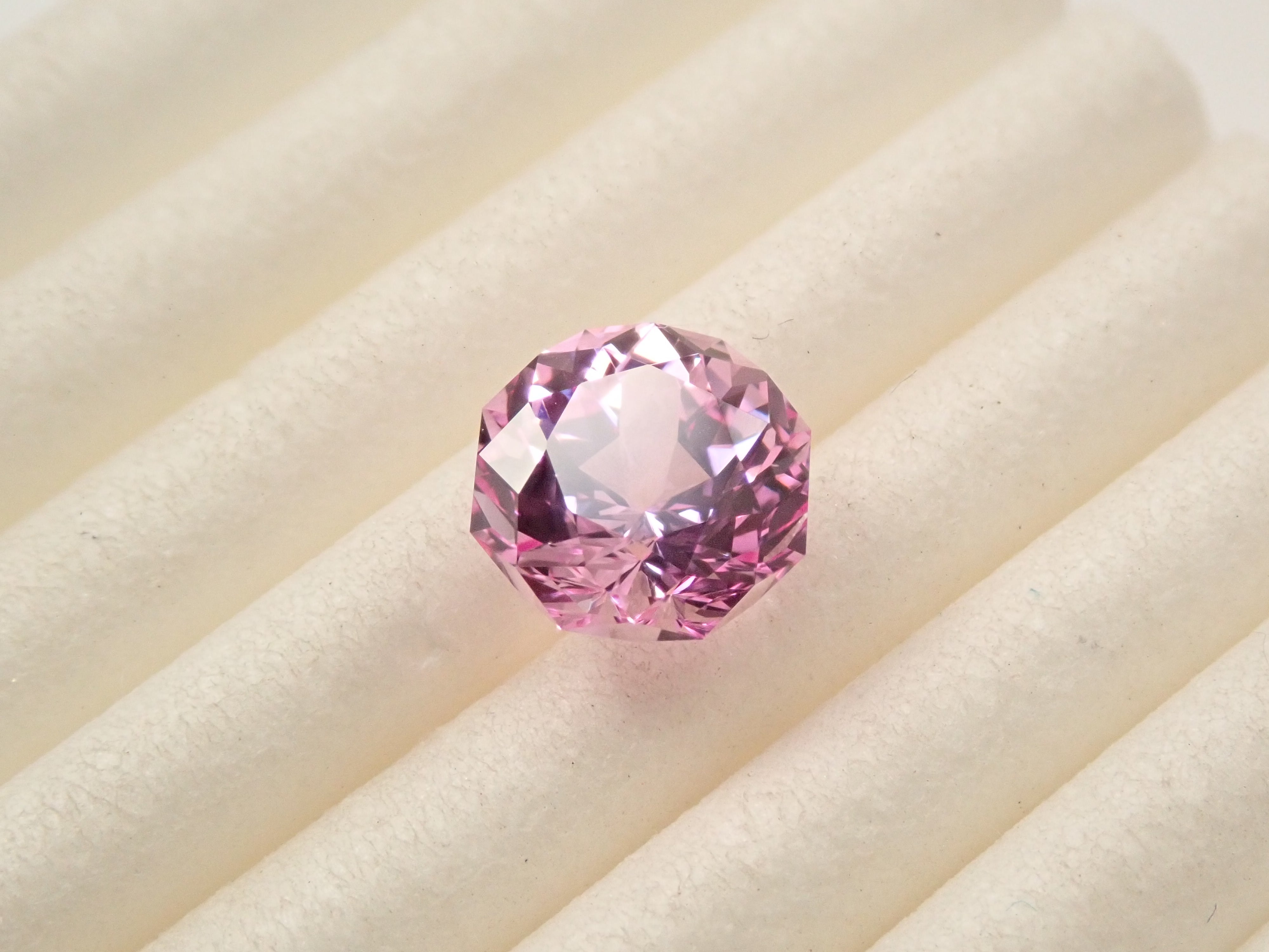 [12561448] Synthetic sapphire 1.416ct loose stone