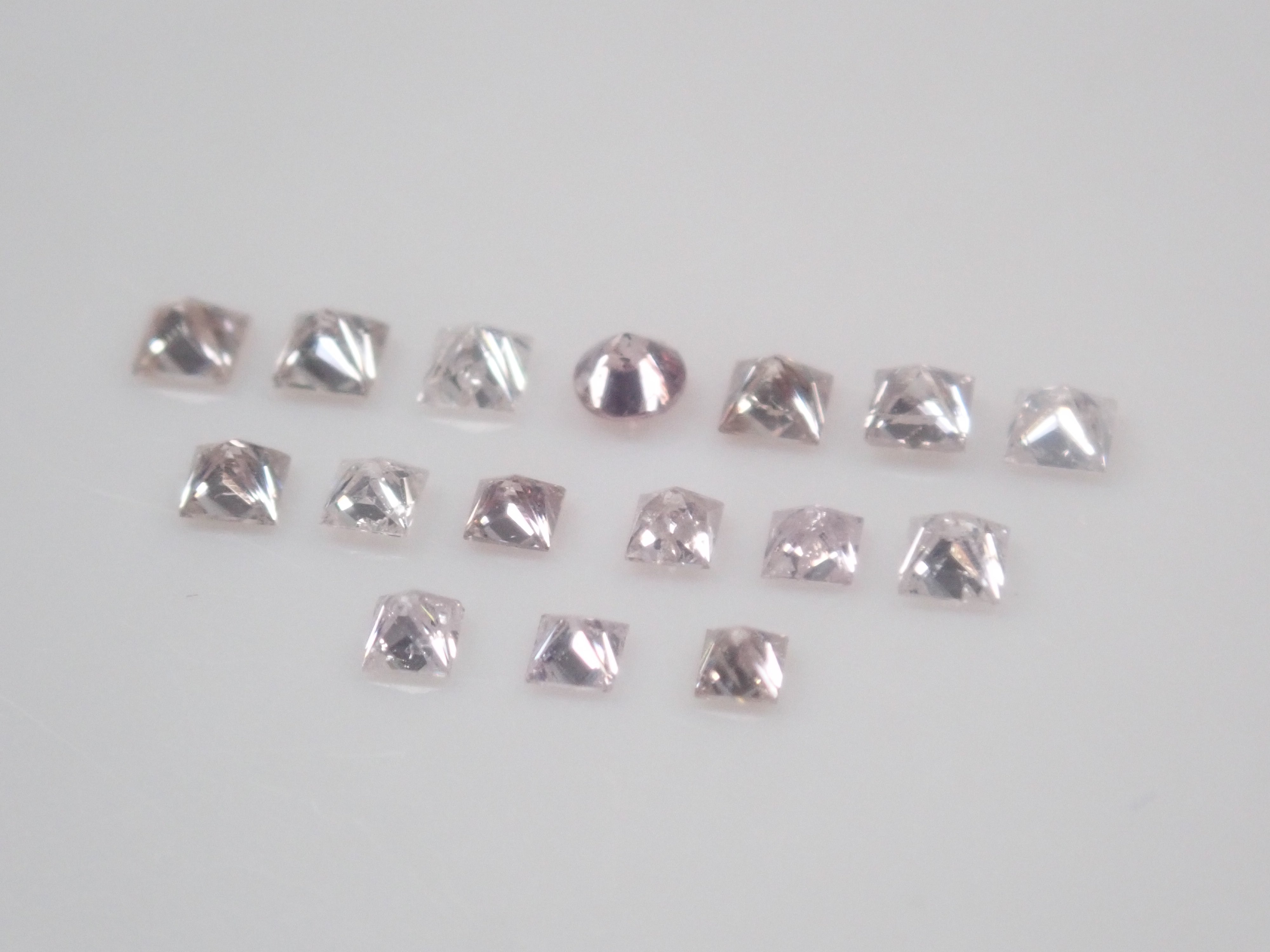 【1/18 22時販売】《限定16石》FANCY PURPLISH PINK/SI-1/含むピンクダイヤモンドガチャ《複数購入割引有》