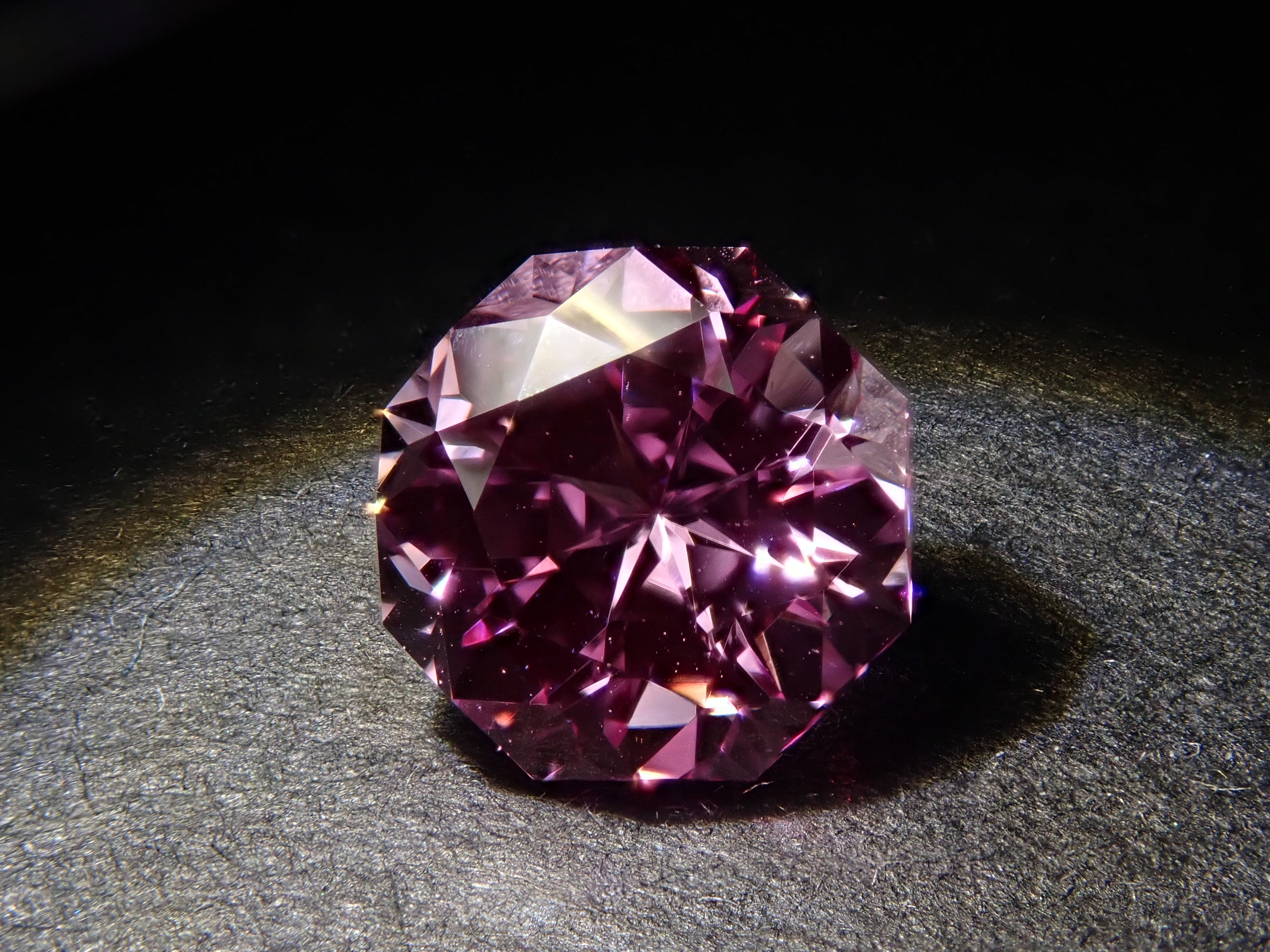 [12561448] Synthetic sapphire 1.416ct loose stone