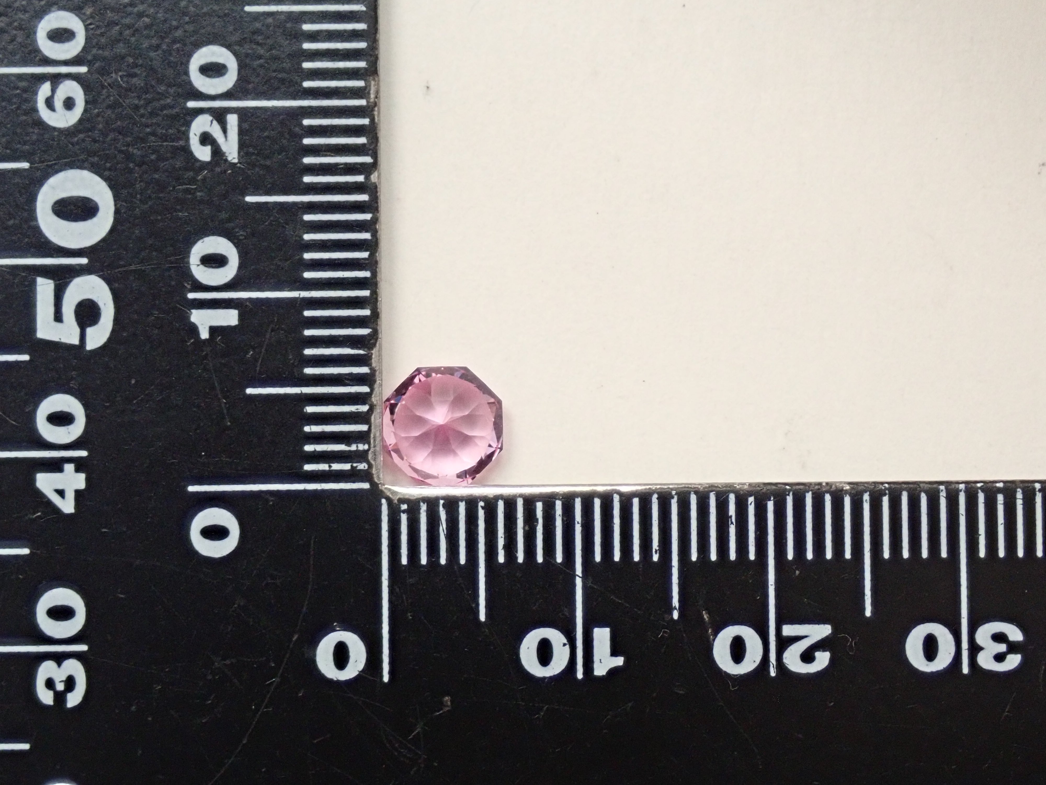 Synthetic sapphire 1.416ct loose stone (synthetic pink sapphire)