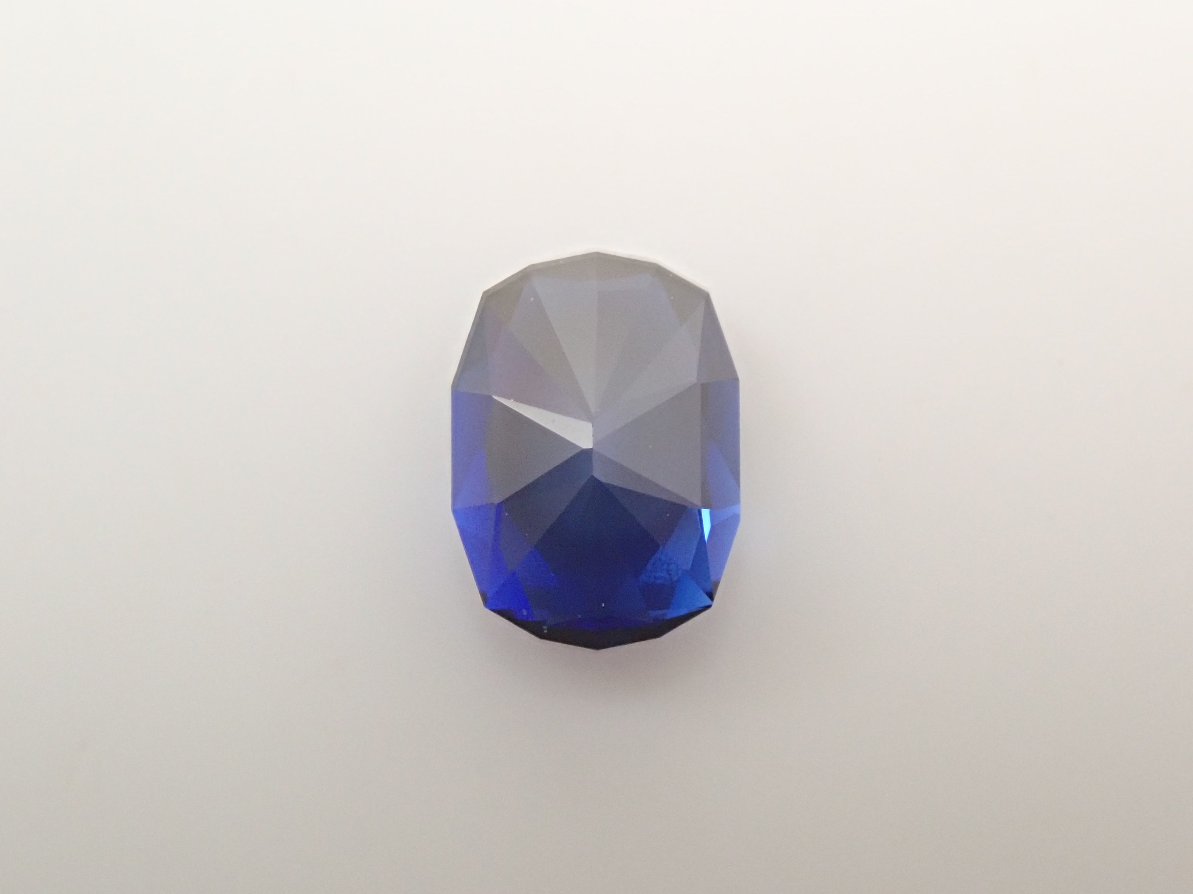 [12561450] Synthetic sapphire 0.879ct loose stone