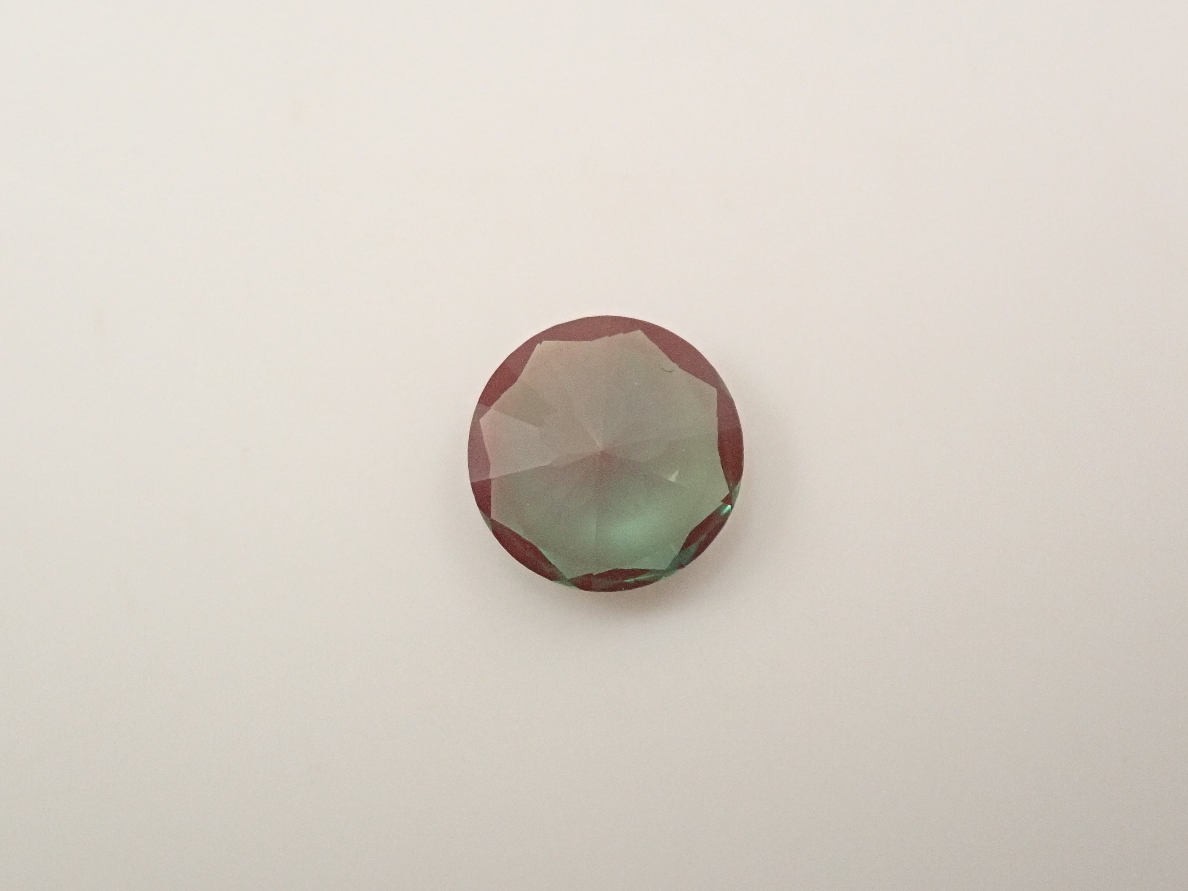 さくらインカット】モンゴル産カラーチェンジアンデシン 6.0mm/0.655ct