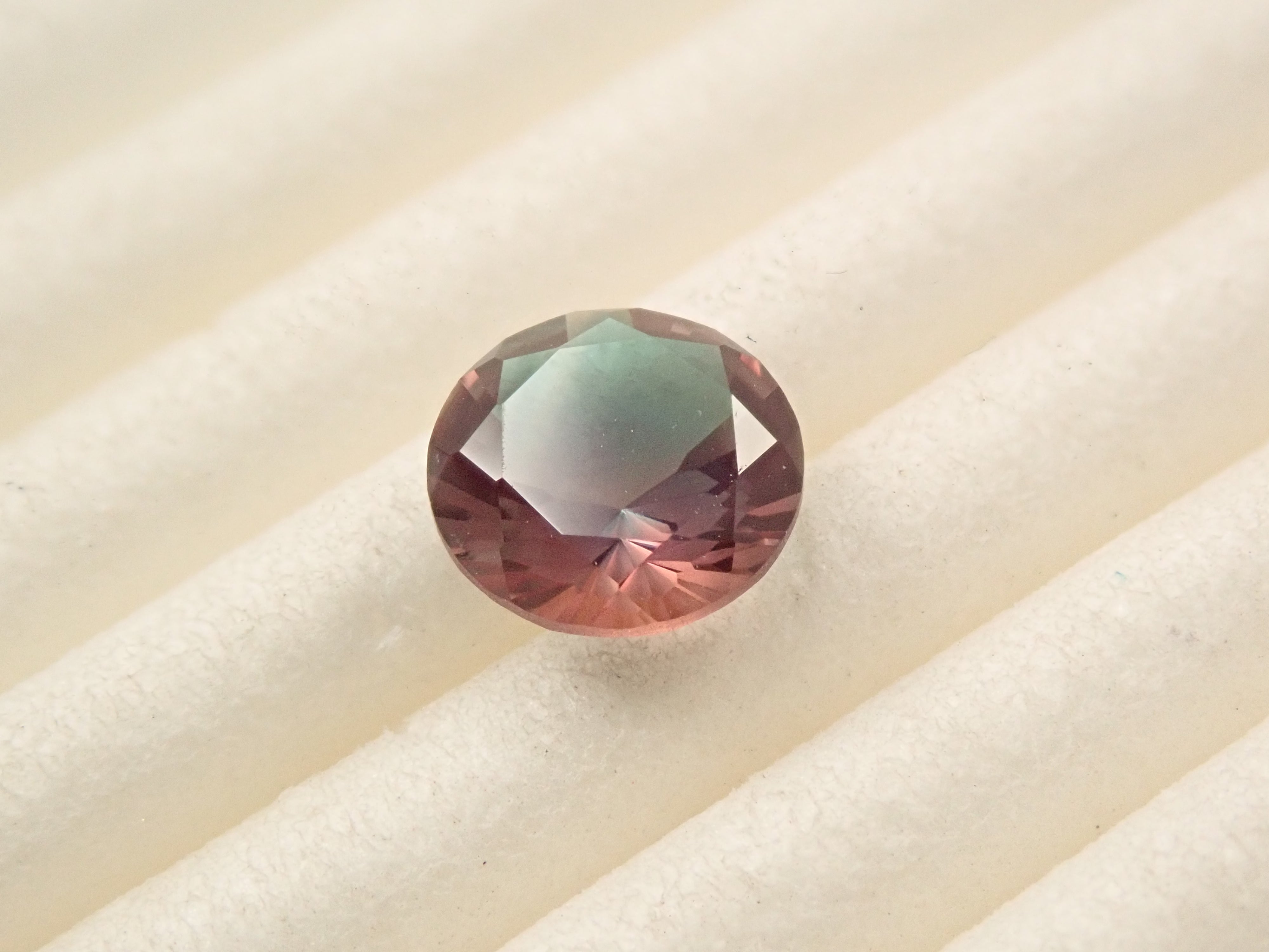 (Lottery sale 202604) (Shinjuku Marui 20260319 removed) (12561741 listed) Mongolian Color Change Andesine 0.641ct Loose Stone