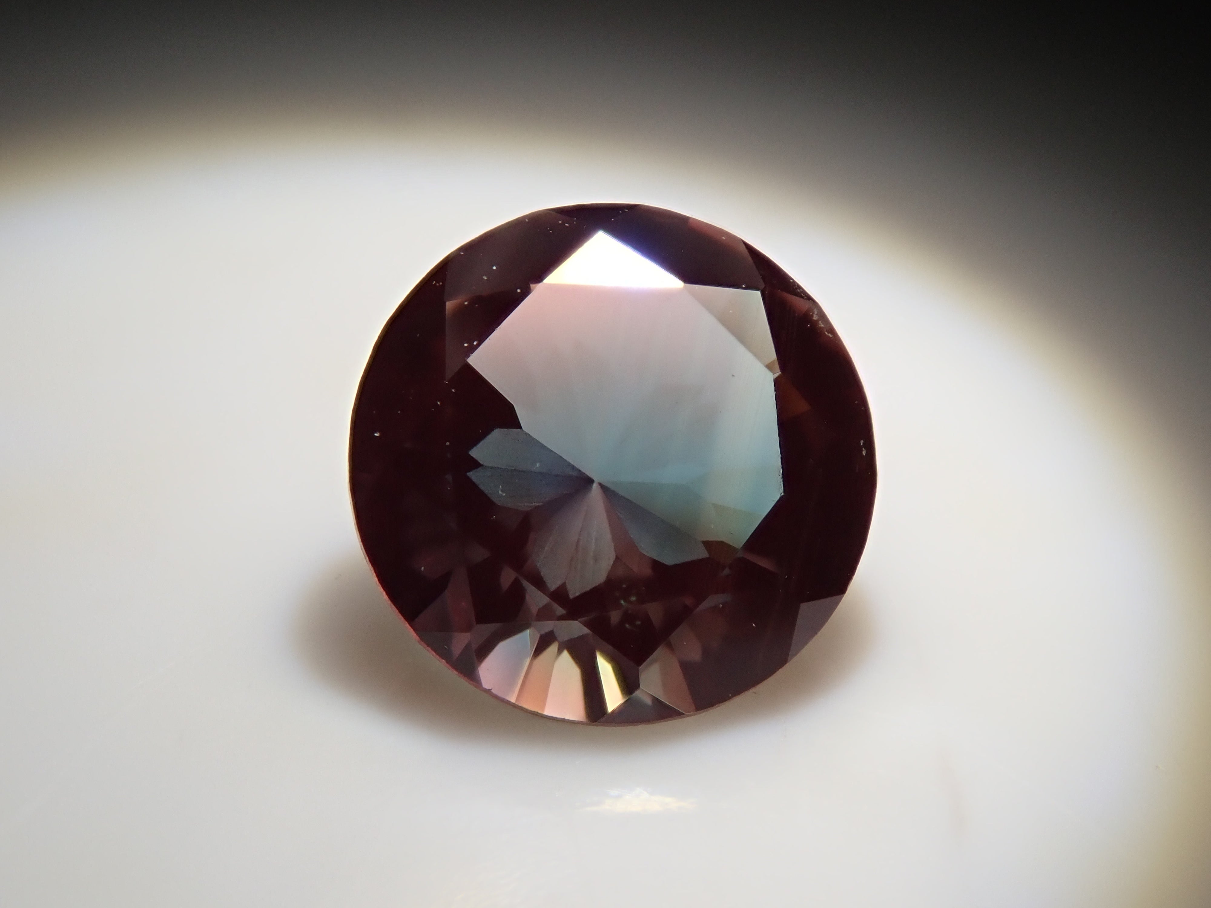 (Lottery sale 202604) (Shinjuku Marui 20260319 removed) (12561741 listed) Mongolian Color Change Andesine 0.641ct Loose Stone