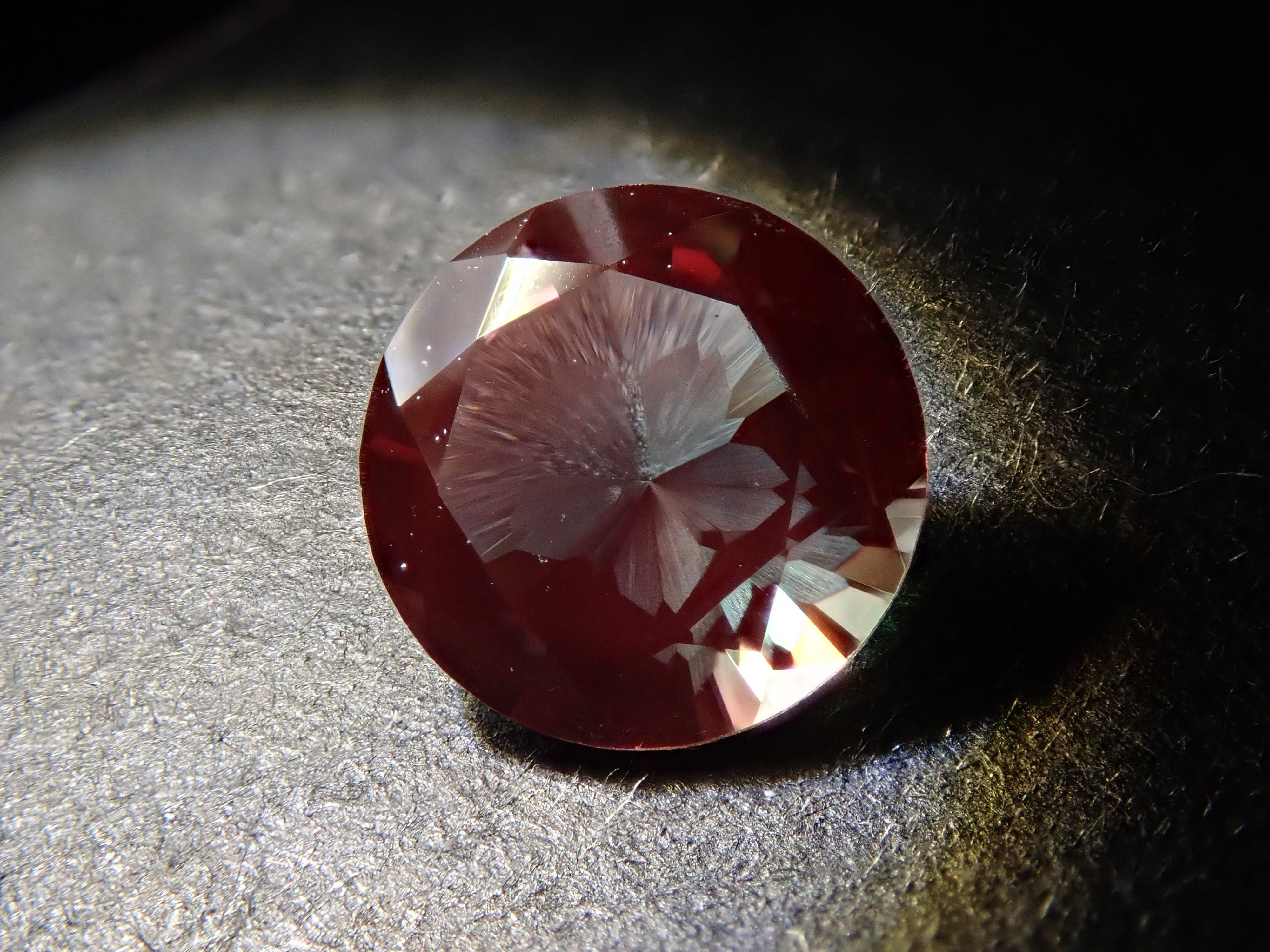 (Lottery sale 202604) (Shinjuku Marui 20260319 removed) (12561741 listed) Mongolian Color Change Andesine 0.641ct Loose Stone