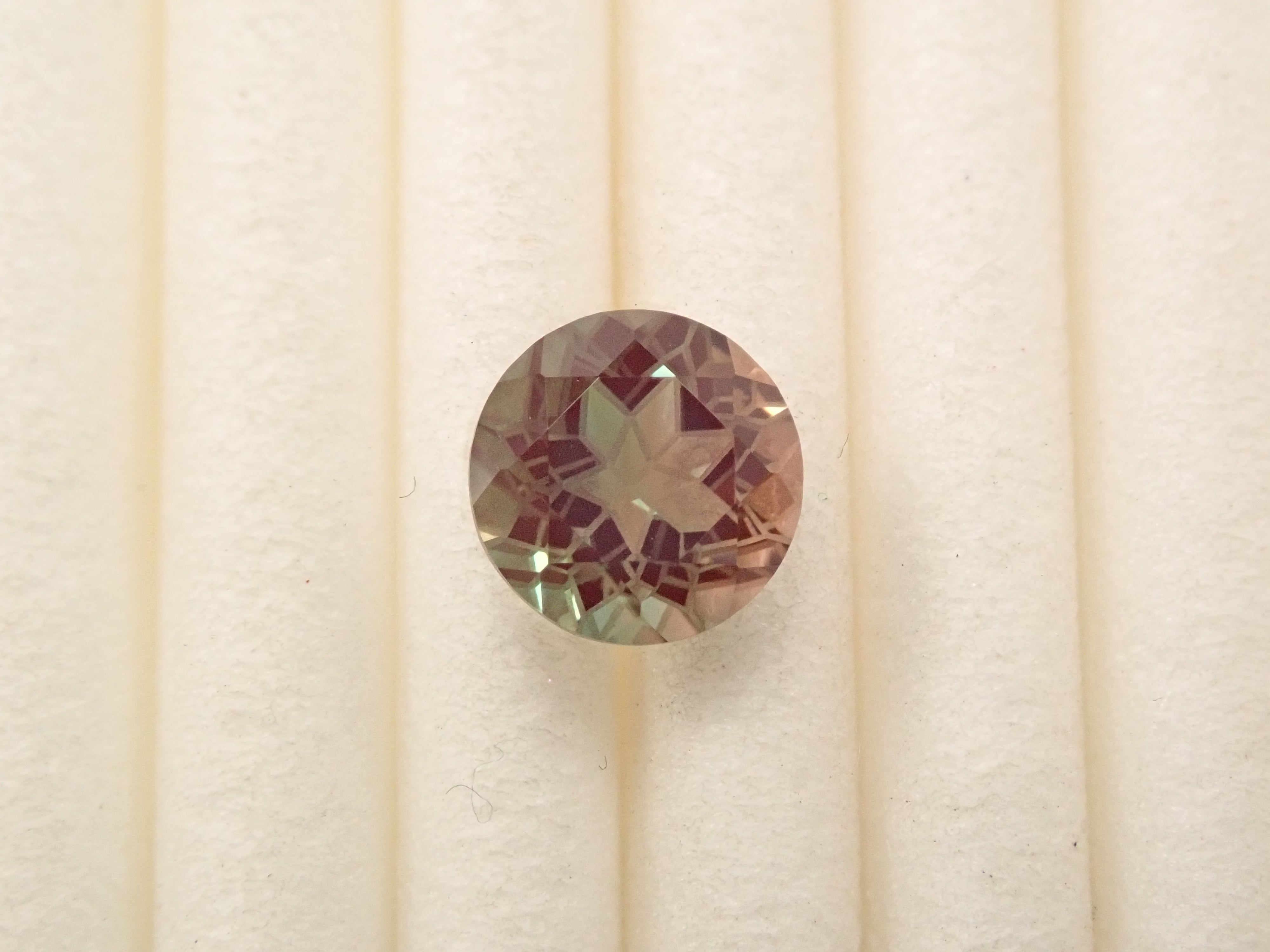 [12561742] Tibetan Bicolor Andesine 0.791ct Loose Stone