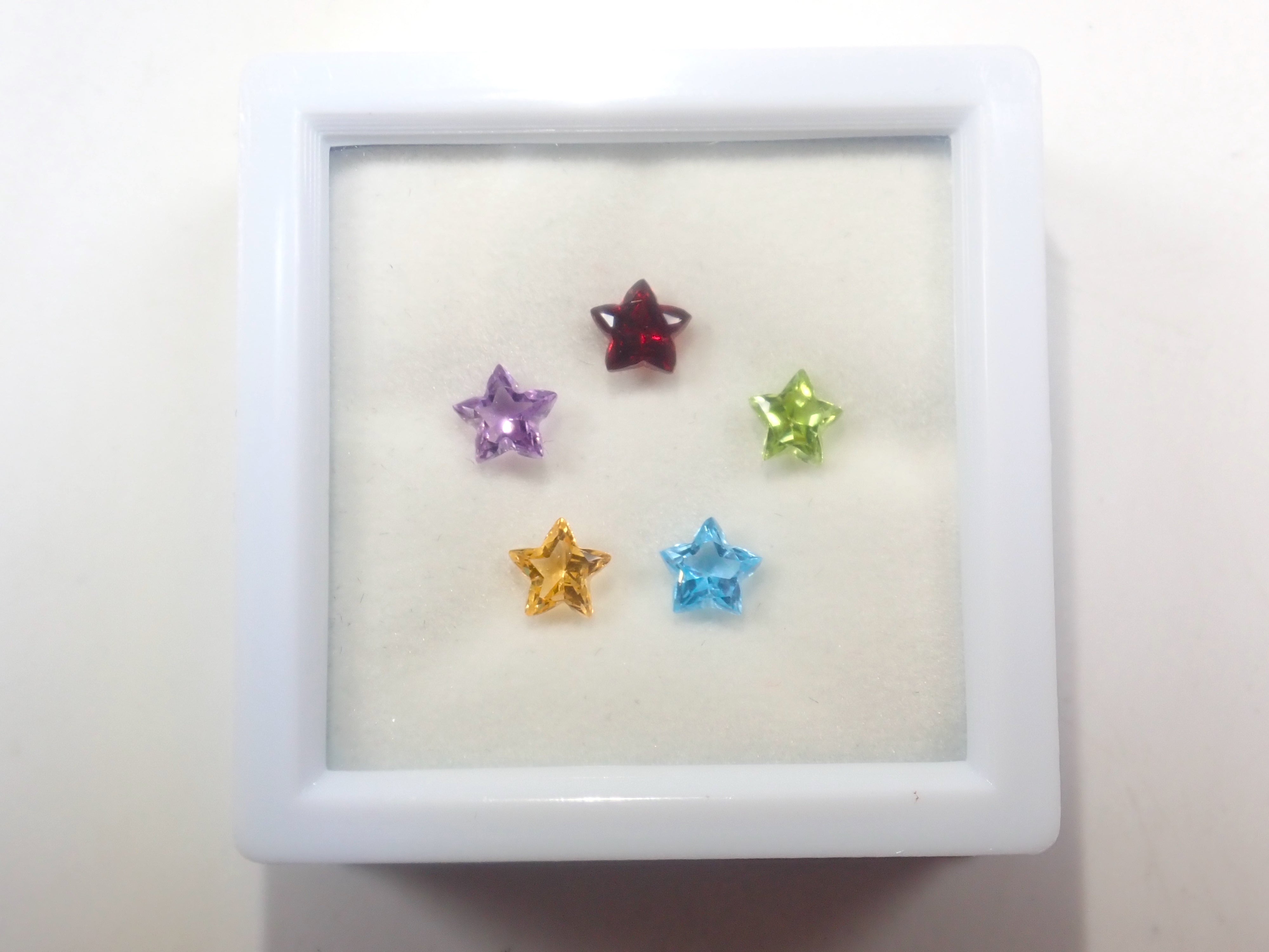 【1/1 0時販売開始】🎍2026年新春福袋🎍《初心者向け宝石福袋》スターカット宝石5石＋宝石図鑑トランプ+宝石ボールペン＋宝石文房具2点入り福袋《2万円相当》【福袋まとめて購入割引】