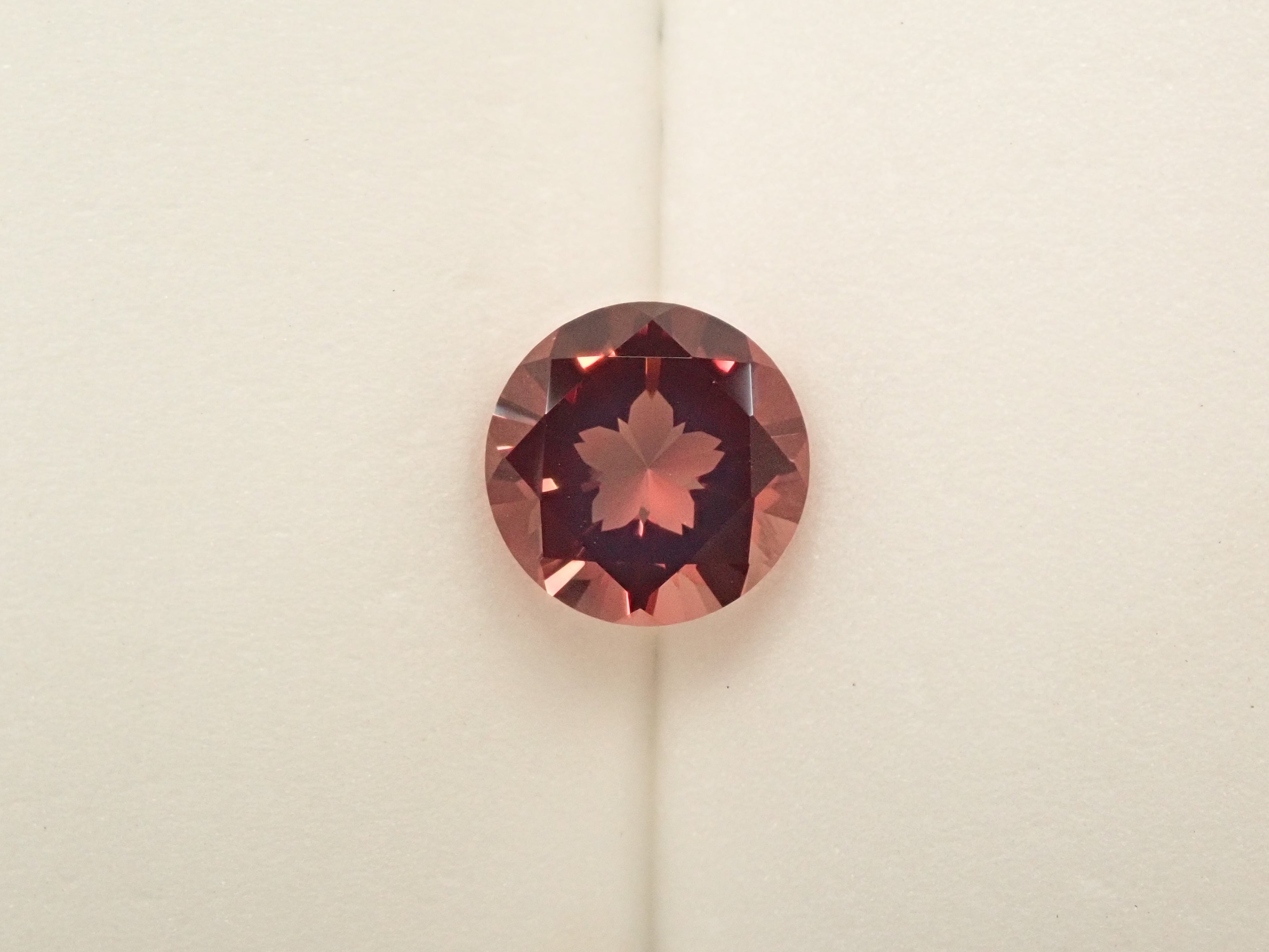 【さくらインカット】モンゴル産アンデシン 8.0mm/1.652ctルース