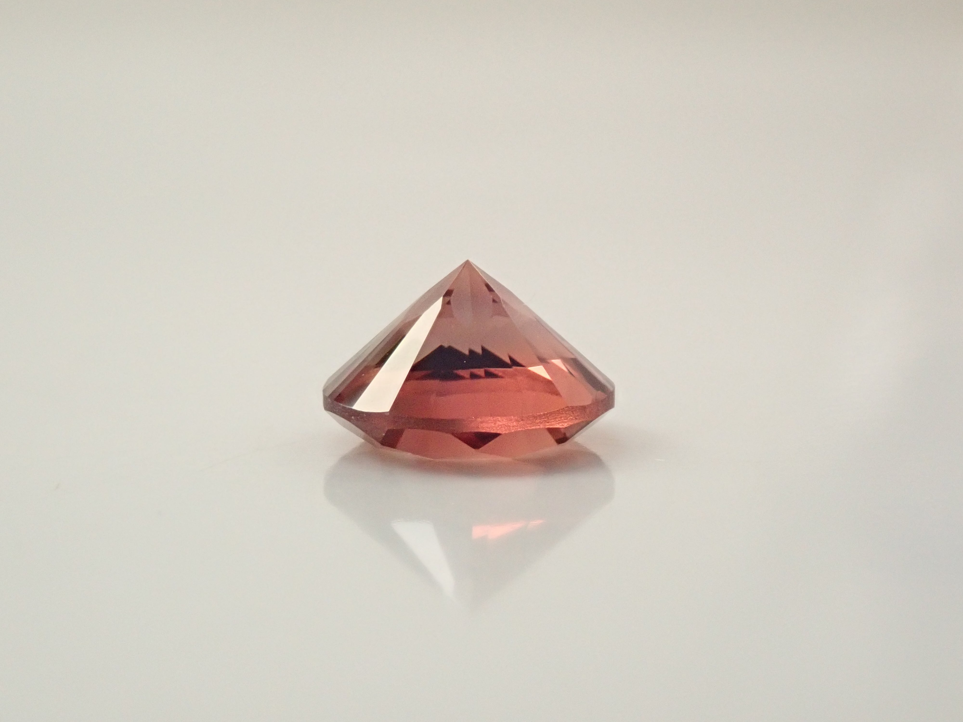 Sakura Cut] Mongolian Andesine 8.0mm/1.652ct Loose Stone