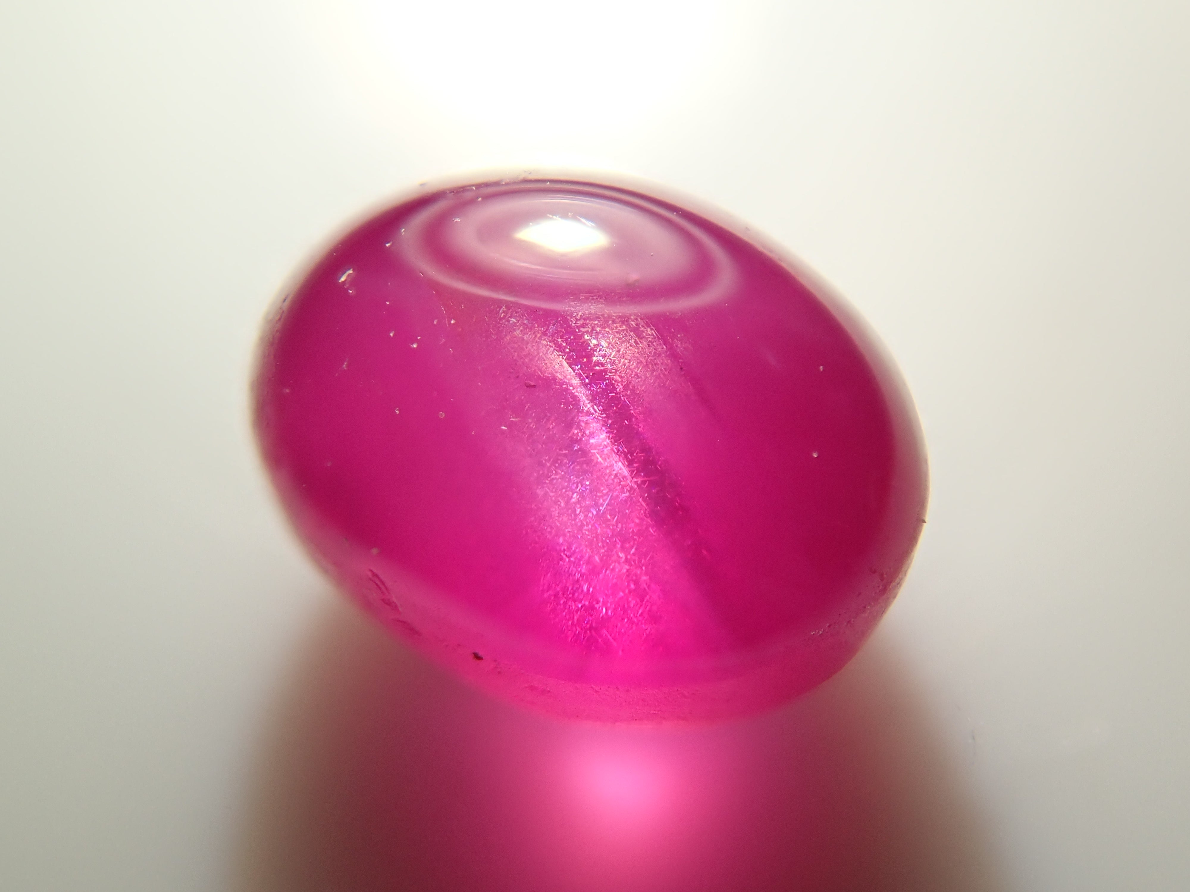 【1/4 22時販売】ミャンマー産非加熱スタールビー 0.617ctルース