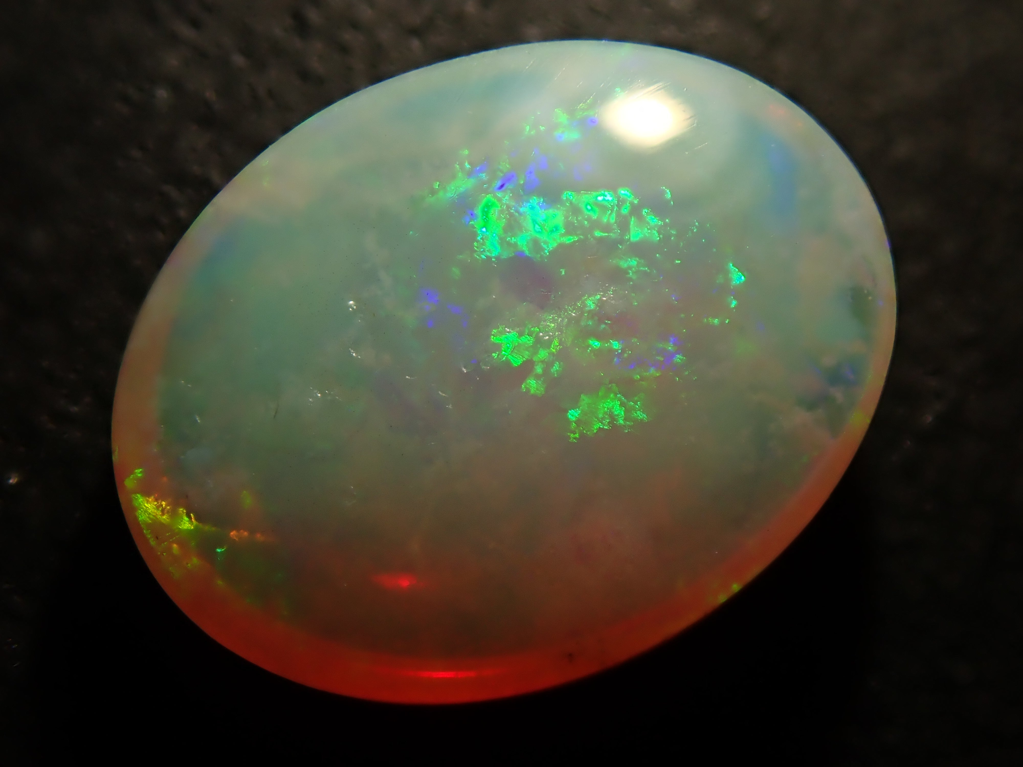 【1/4 22時販売】オーストラリア産ホワイトオパール 1.175ctルース